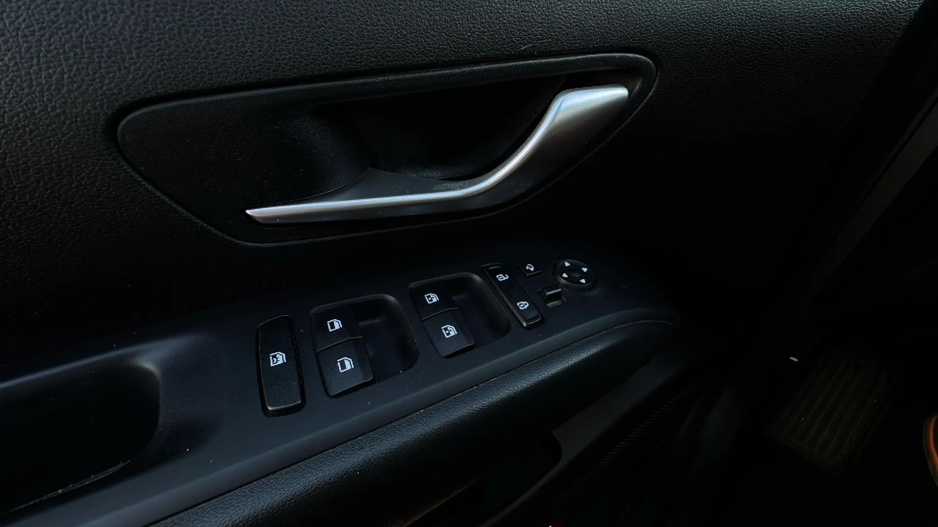 Hyundai Tucson 1.6 T-GDi HEV Maxx Safe - foto 20