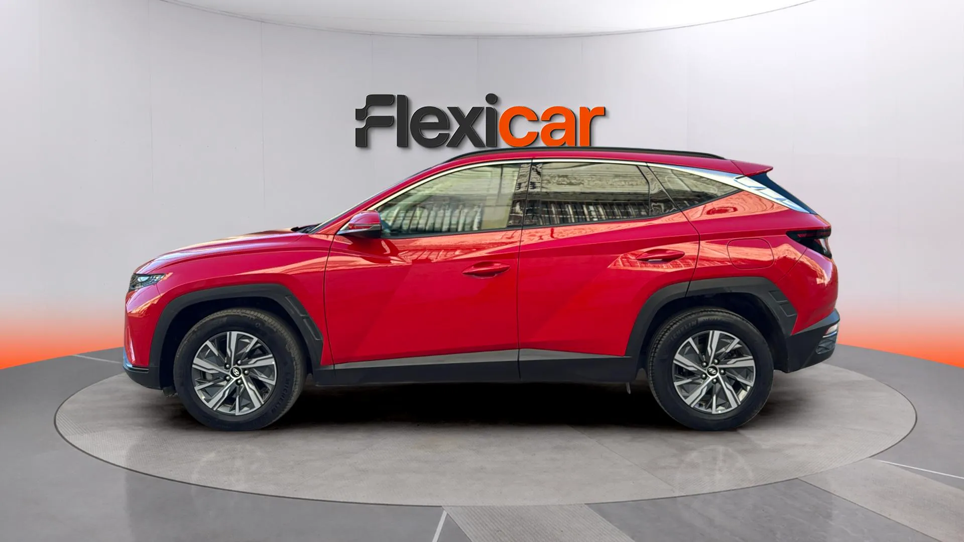 Hyundai Tucson 1.6 T-GDi HEV Maxx Safe - foto 6