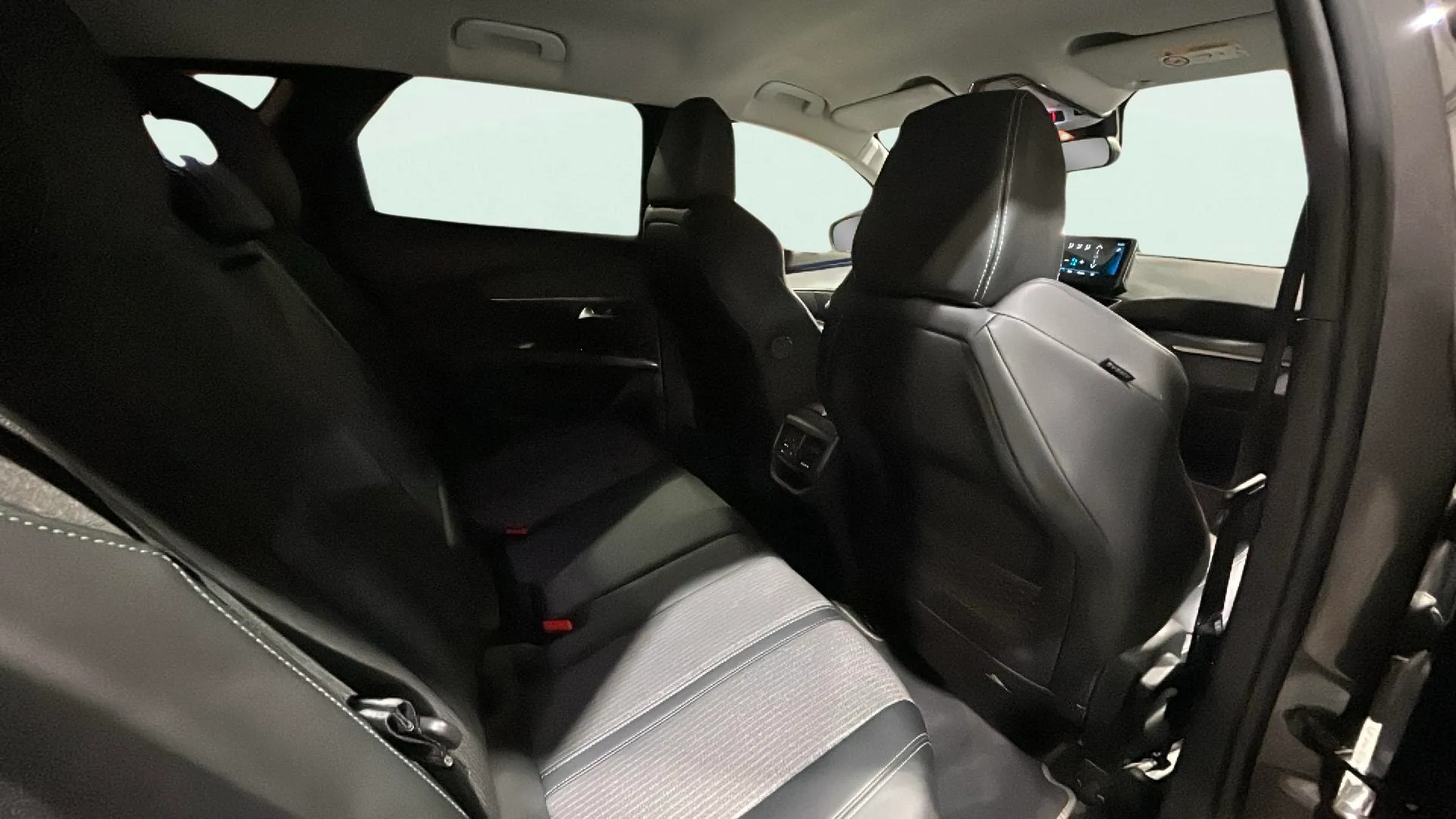 Peugeot 3008 1.2 PureTech Active - foto 21
