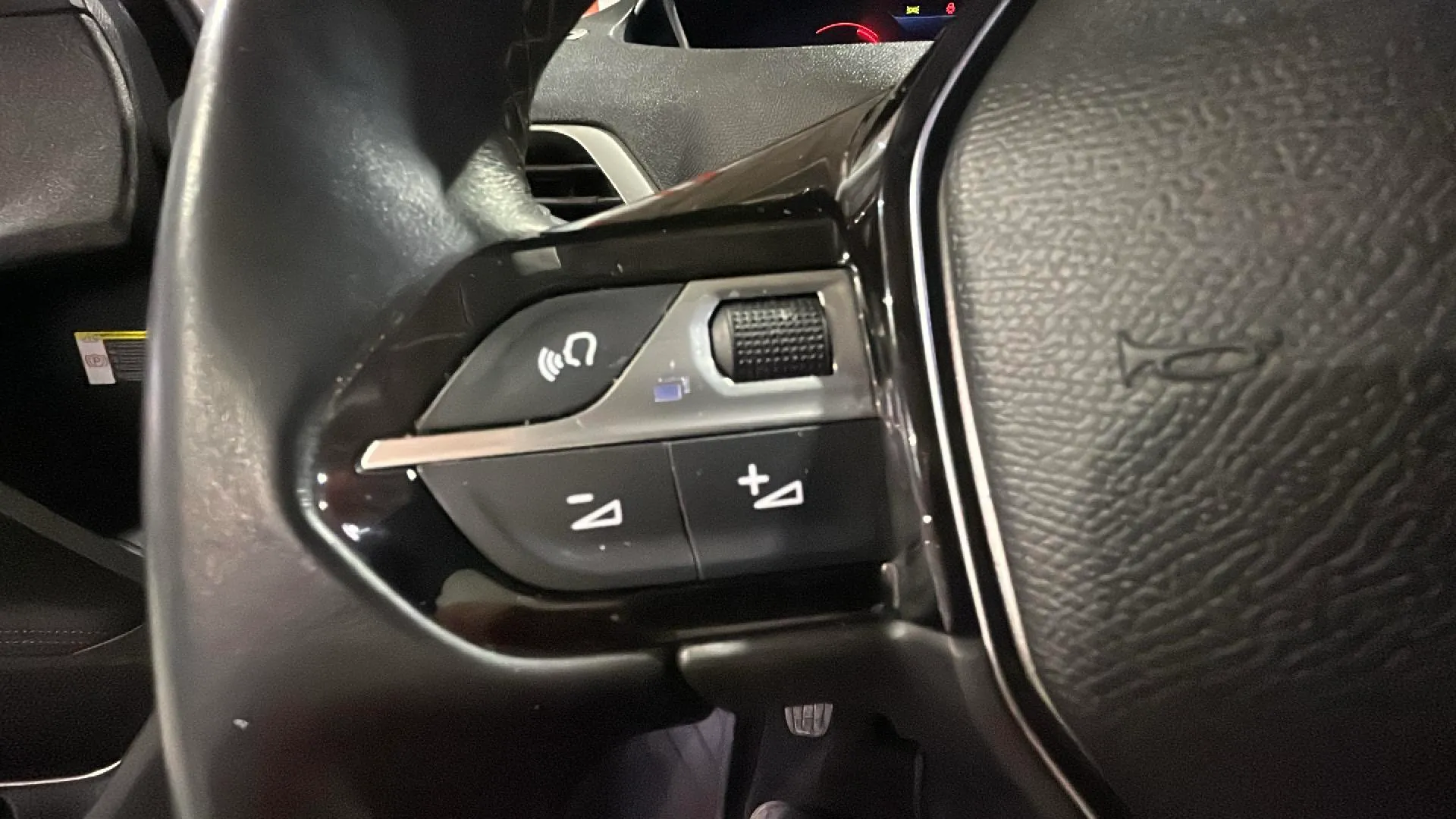 Peugeot 3008 1.2 PureTech Active - foto 14