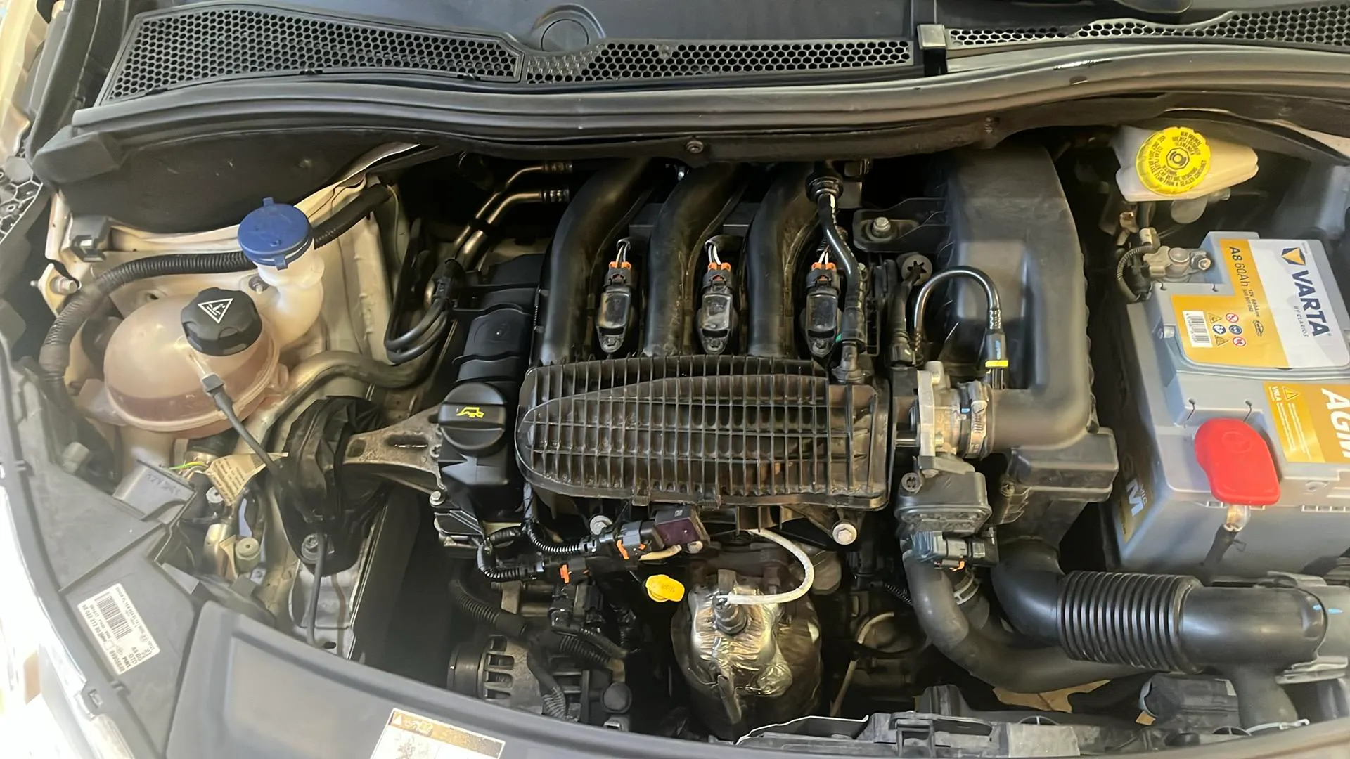 Peugeot 208 Active PureTech - foto 18