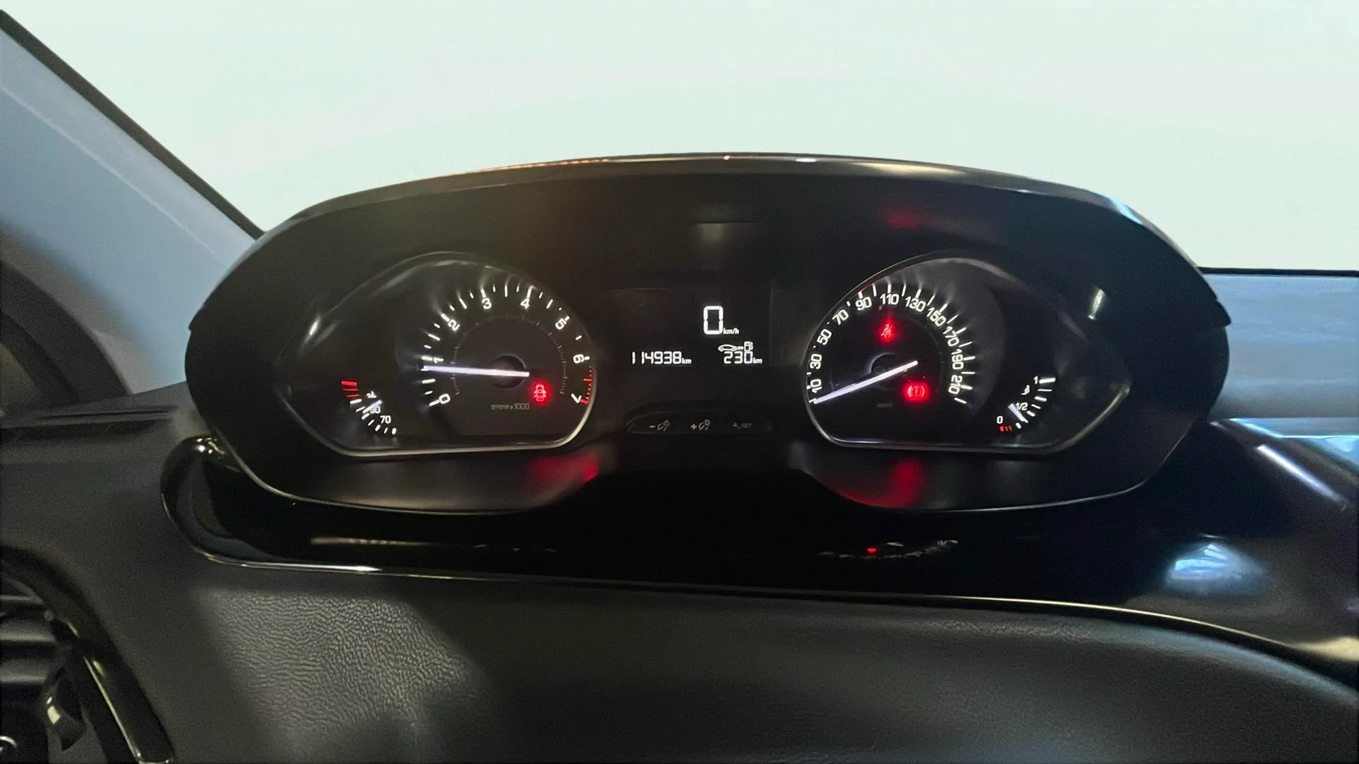 Peugeot 208 Active PureTech - foto 10