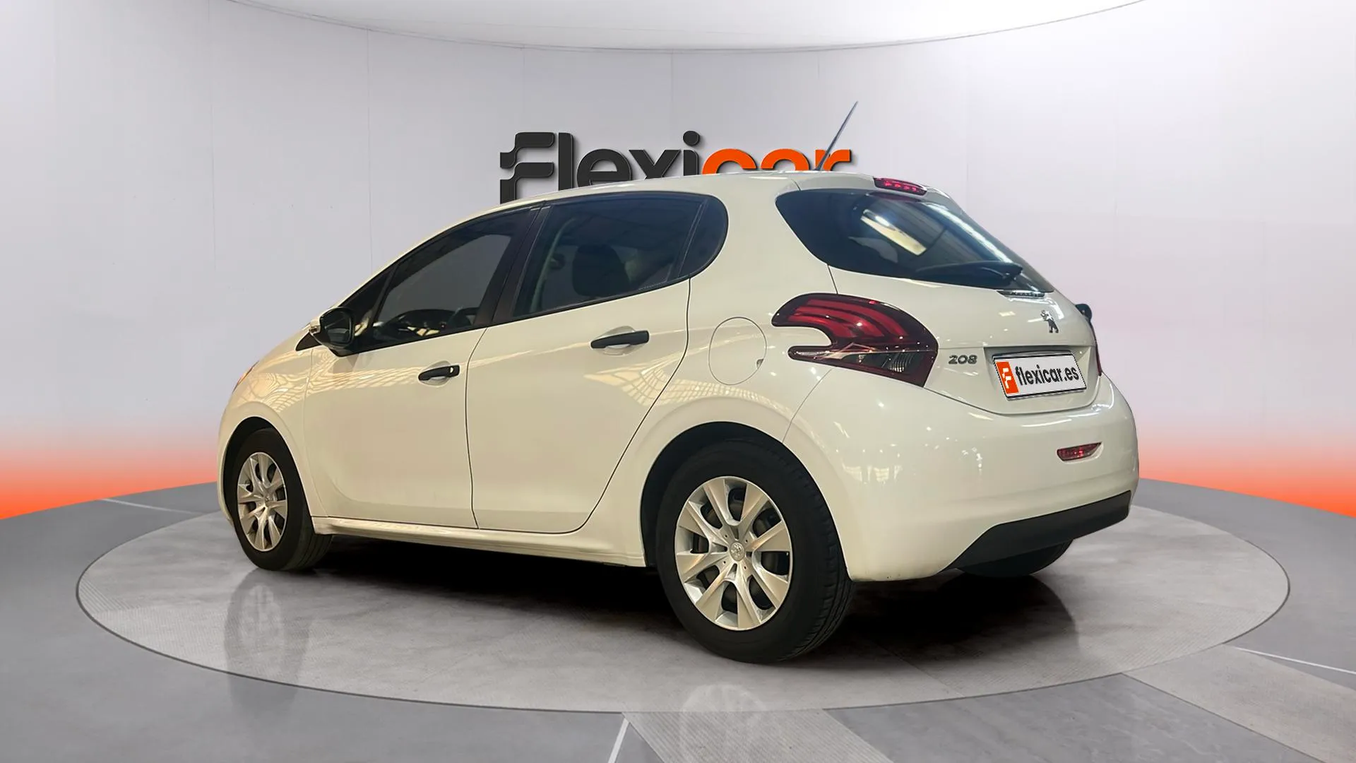 Peugeot 208 Active PureTech - foto 8