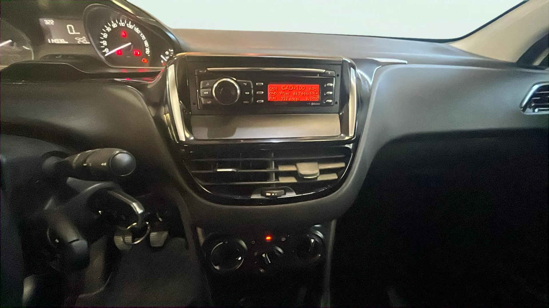 Peugeot 208 Active PureTech - foto 13