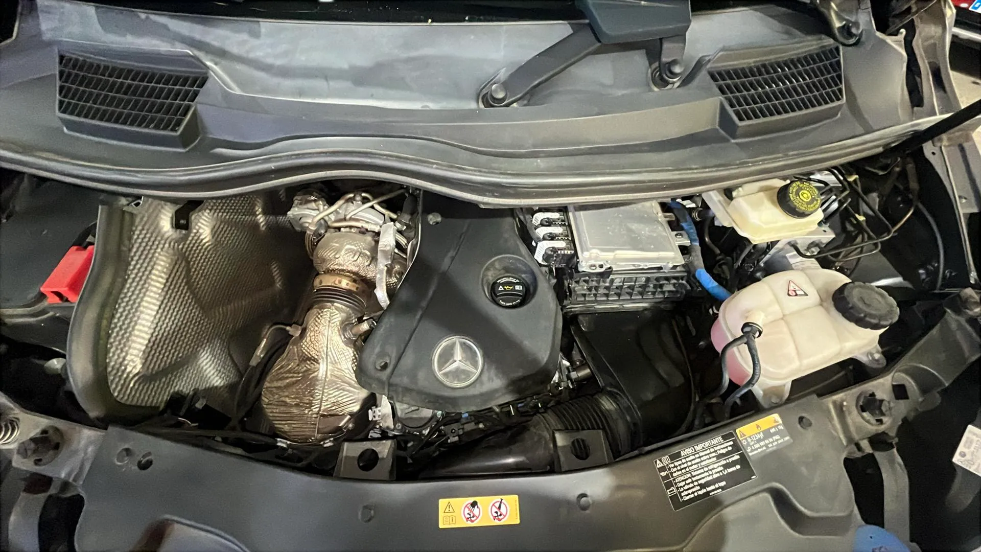 Mercedes-Benz Clase V 220 d Avantgarde Compacto - foto 22
