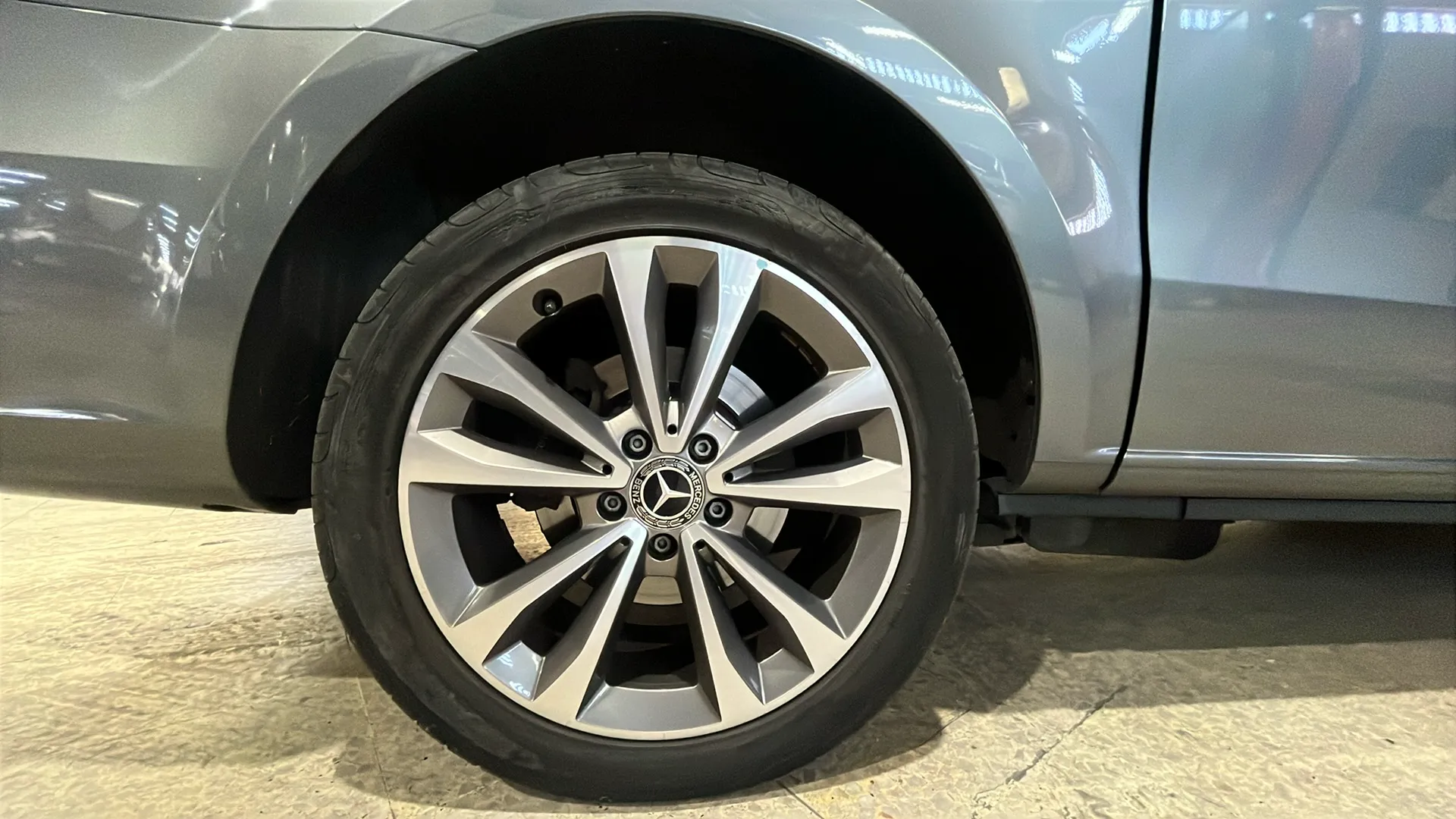Mercedes-Benz Clase V 220 d Avantgarde Compacto - foto 23