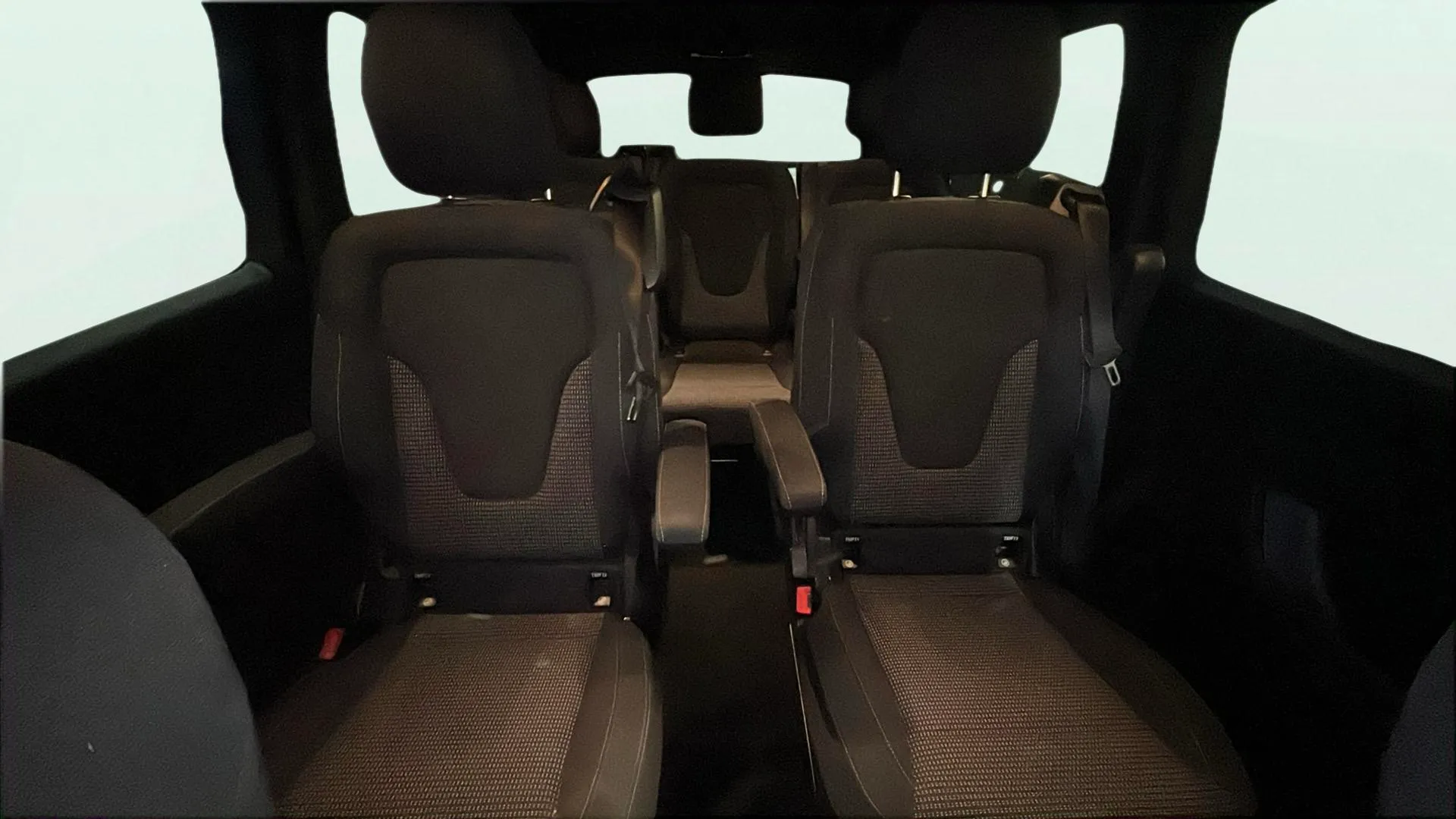 Mercedes-Benz Clase V 220 d Avantgarde Compacto - foto 19