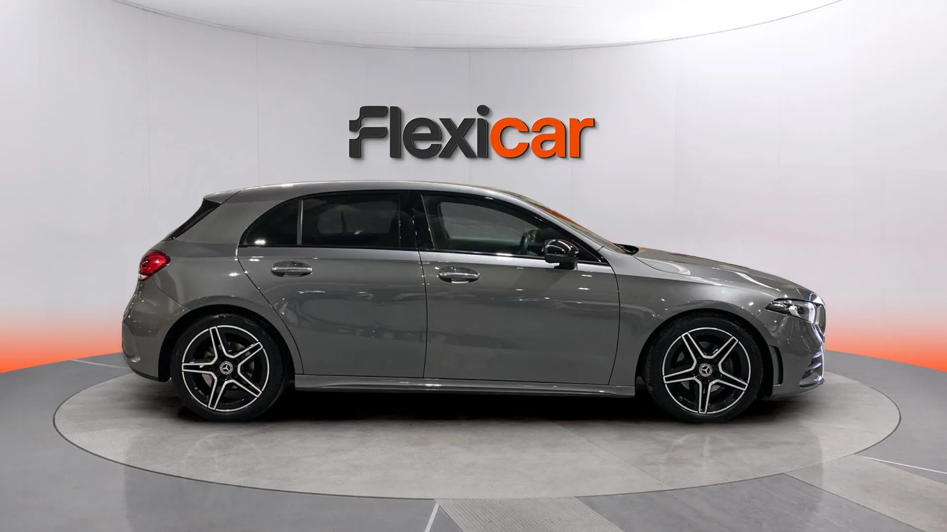 Mercedes-Benz Clase A A 180 d - foto 4