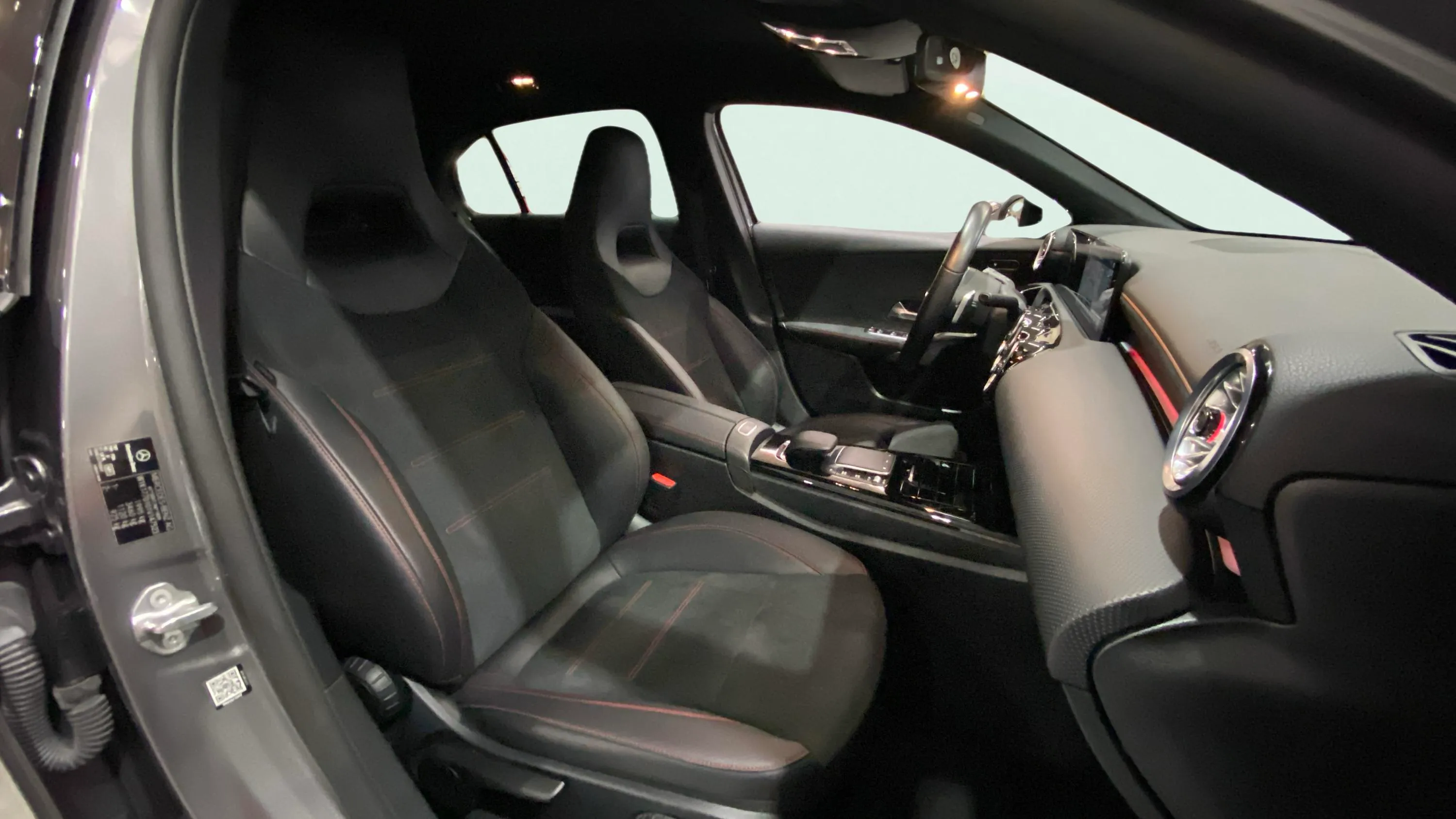 Mercedes-Benz Clase A A 180 d - foto 11