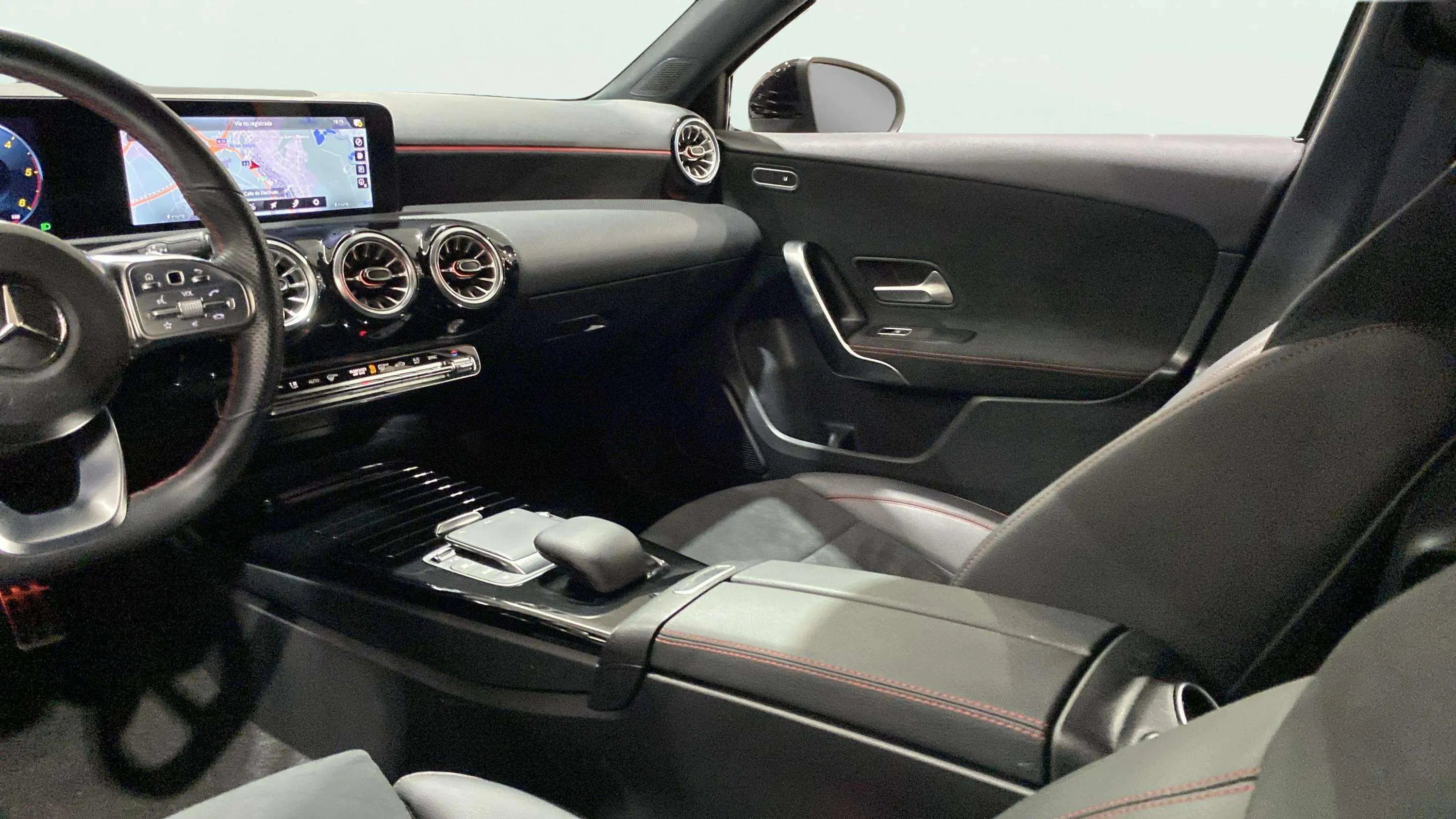 Mercedes-Benz Clase A A 180 d - foto 33