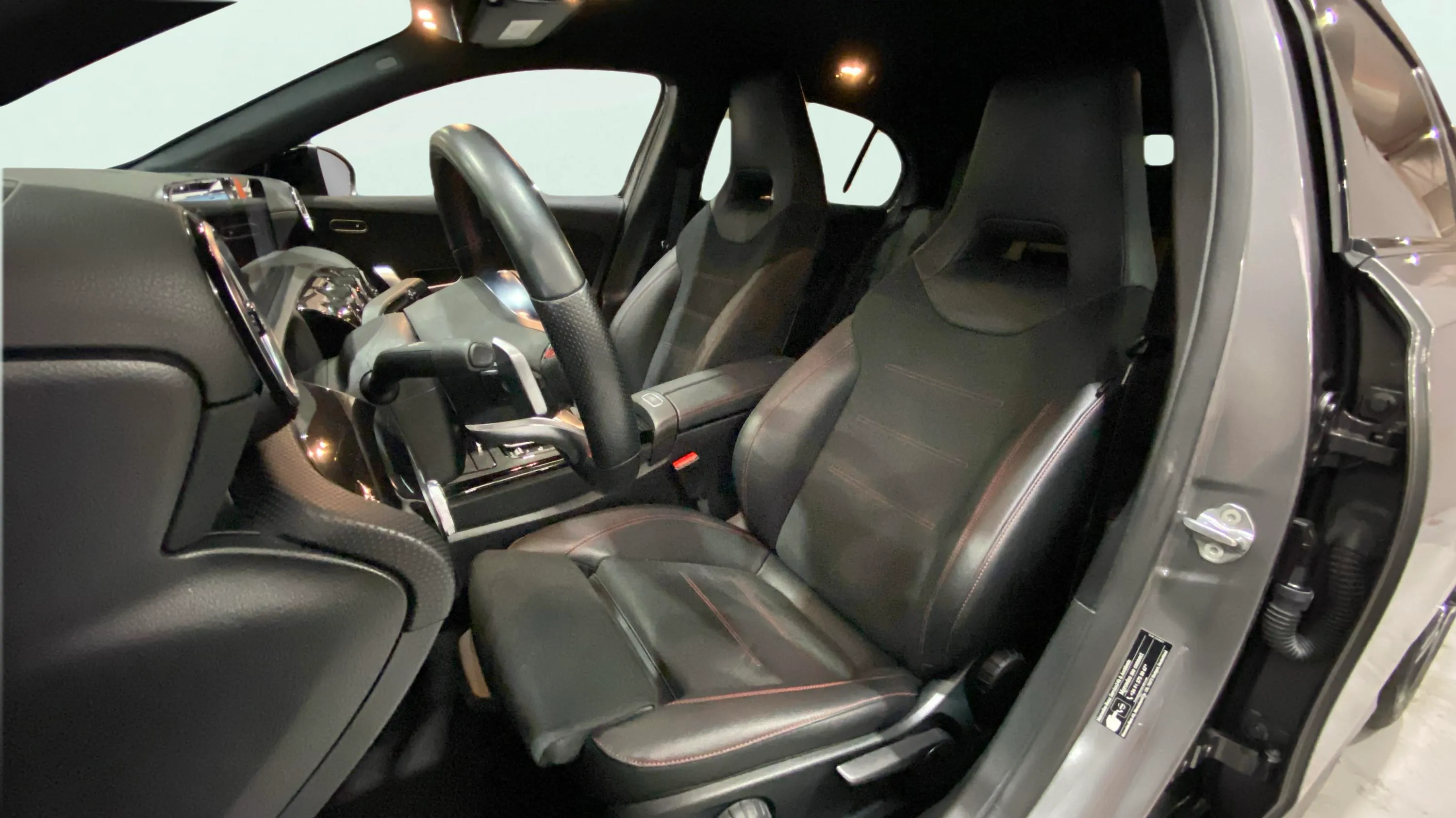 Mercedes-Benz Clase A A 180 d - foto 10