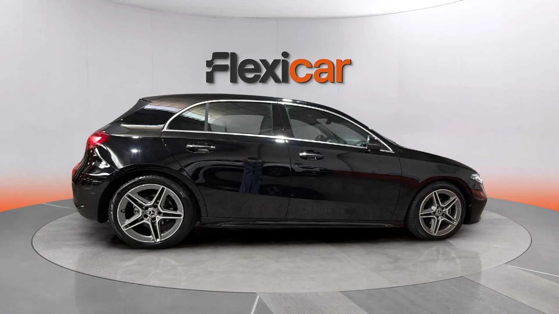Mercedes-Benz Clase A A 180 d - foto 8