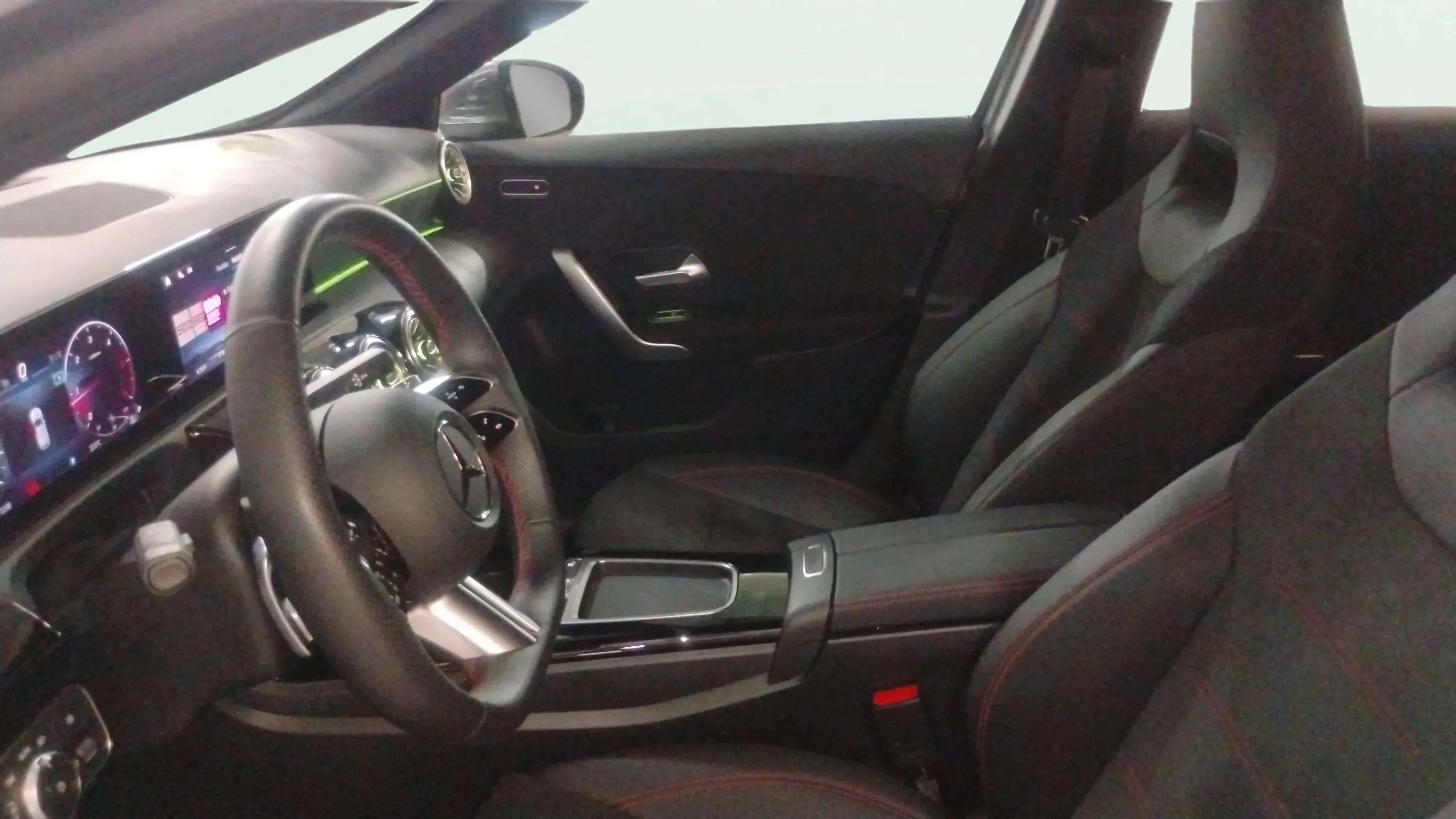 Mercedes-Benz Clase A A 180 d - foto 7