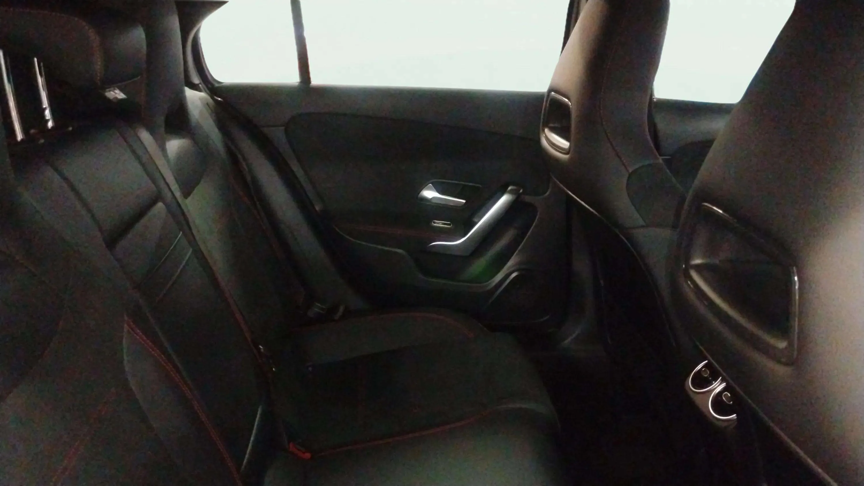 Mercedes-Benz Clase A A 180 d - foto 13