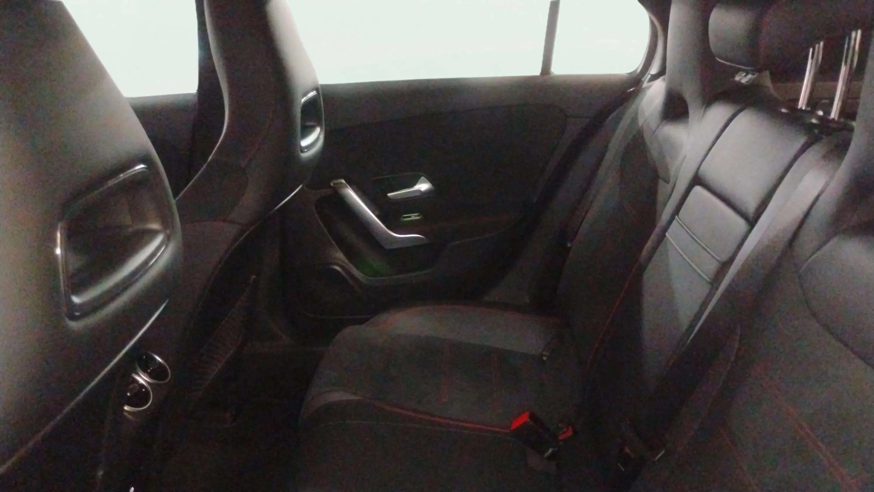 Mercedes-Benz Clase A A 180 d - foto 10