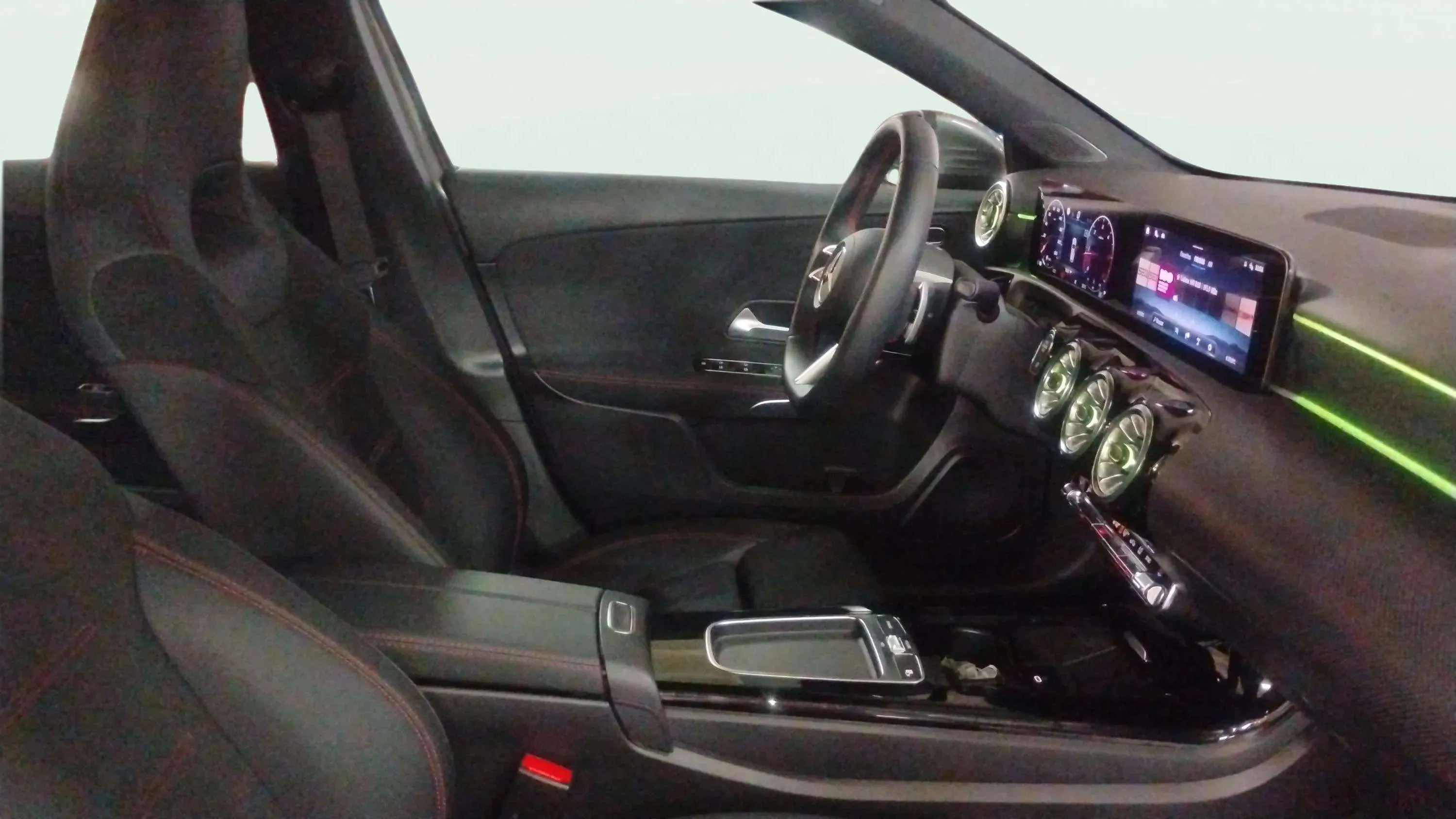 Mercedes-Benz Clase A A 180 d - foto 16
