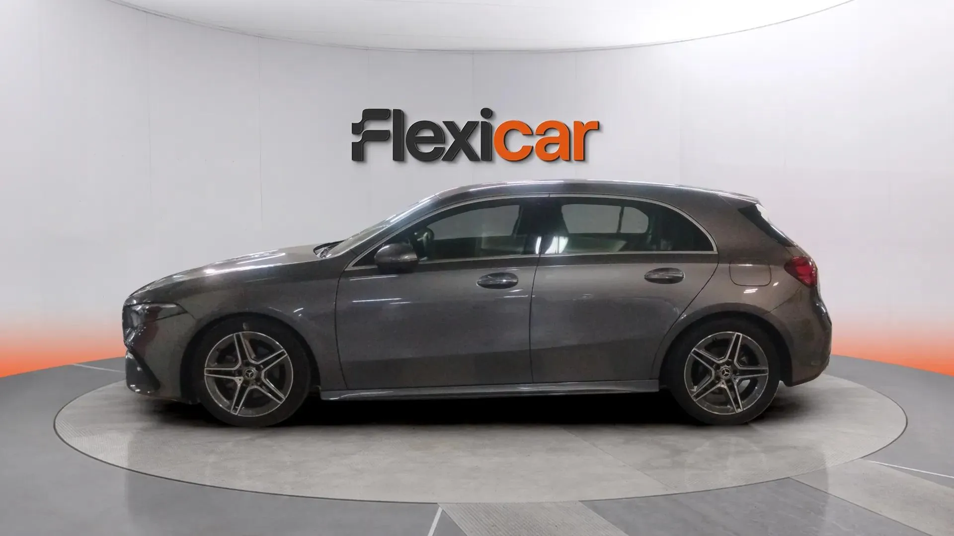 Mercedes-Benz Clase A A 180 d - foto 5