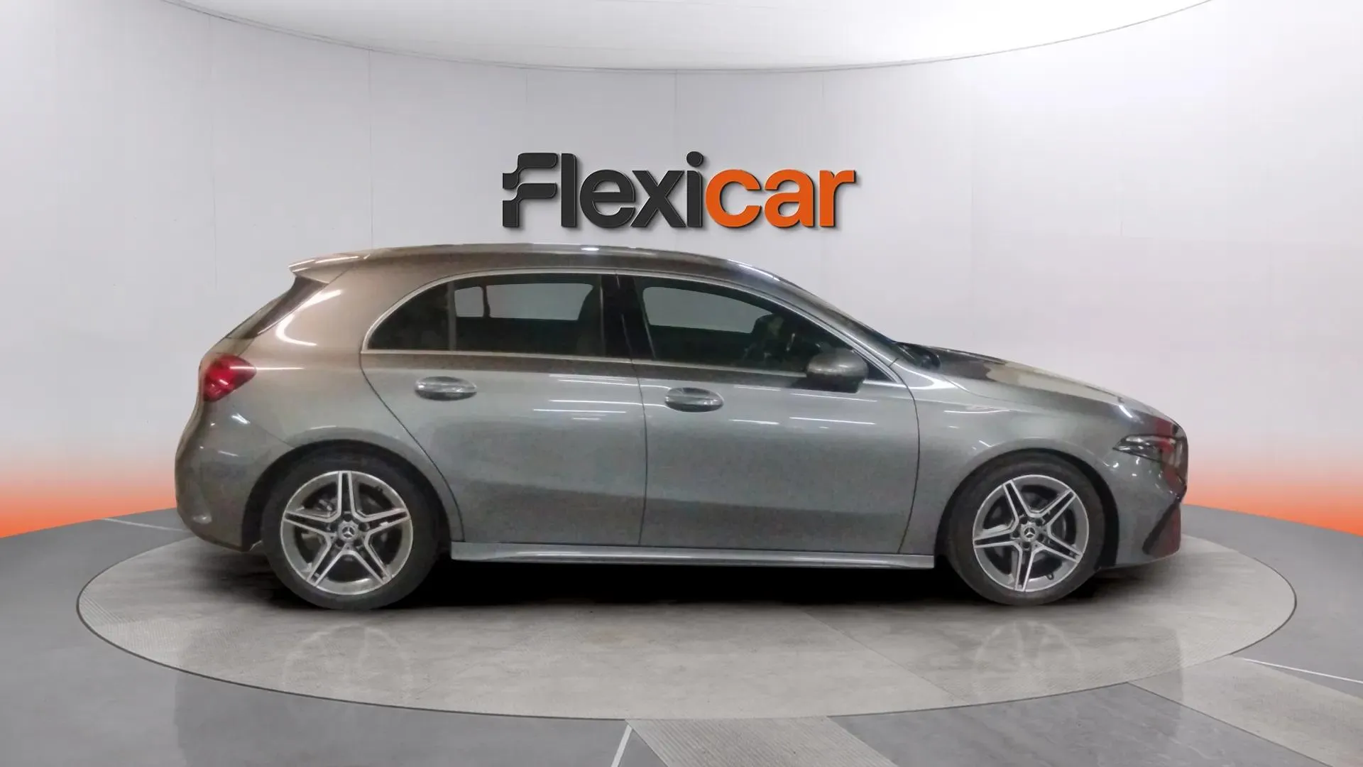 Mercedes-Benz Clase A A 180 d - foto 3