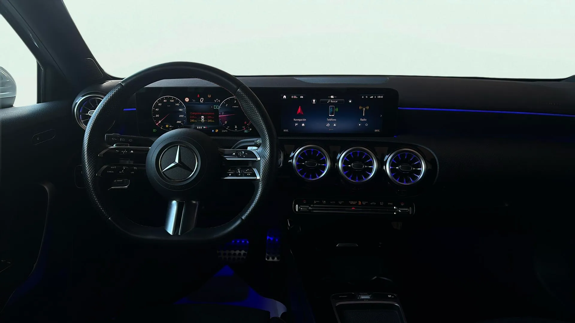 Mercedes-Benz Clase A A 200 d - foto 12