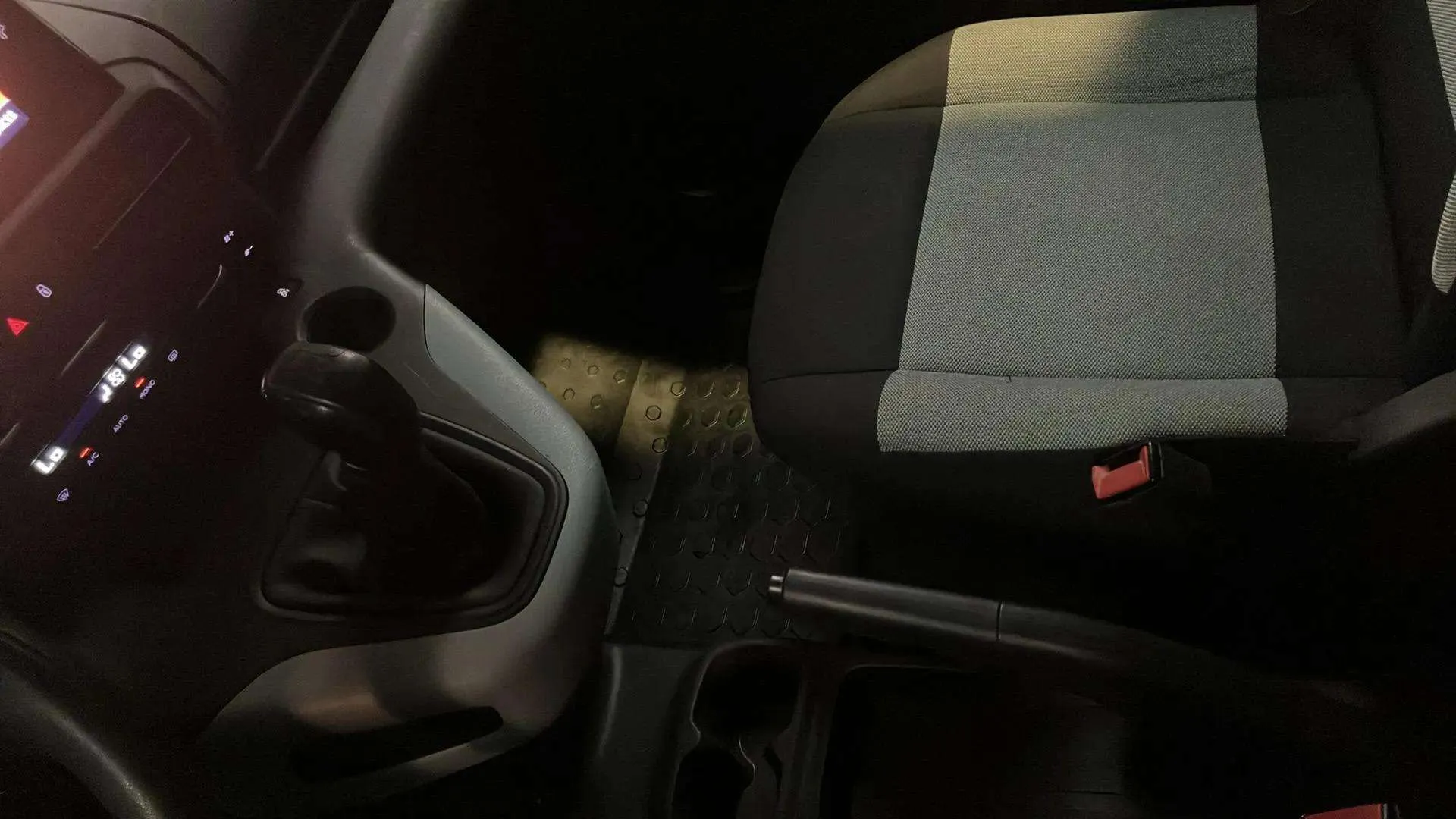 Citroën Berlingo Talla M BlueHDi 100 Feel - foto 22