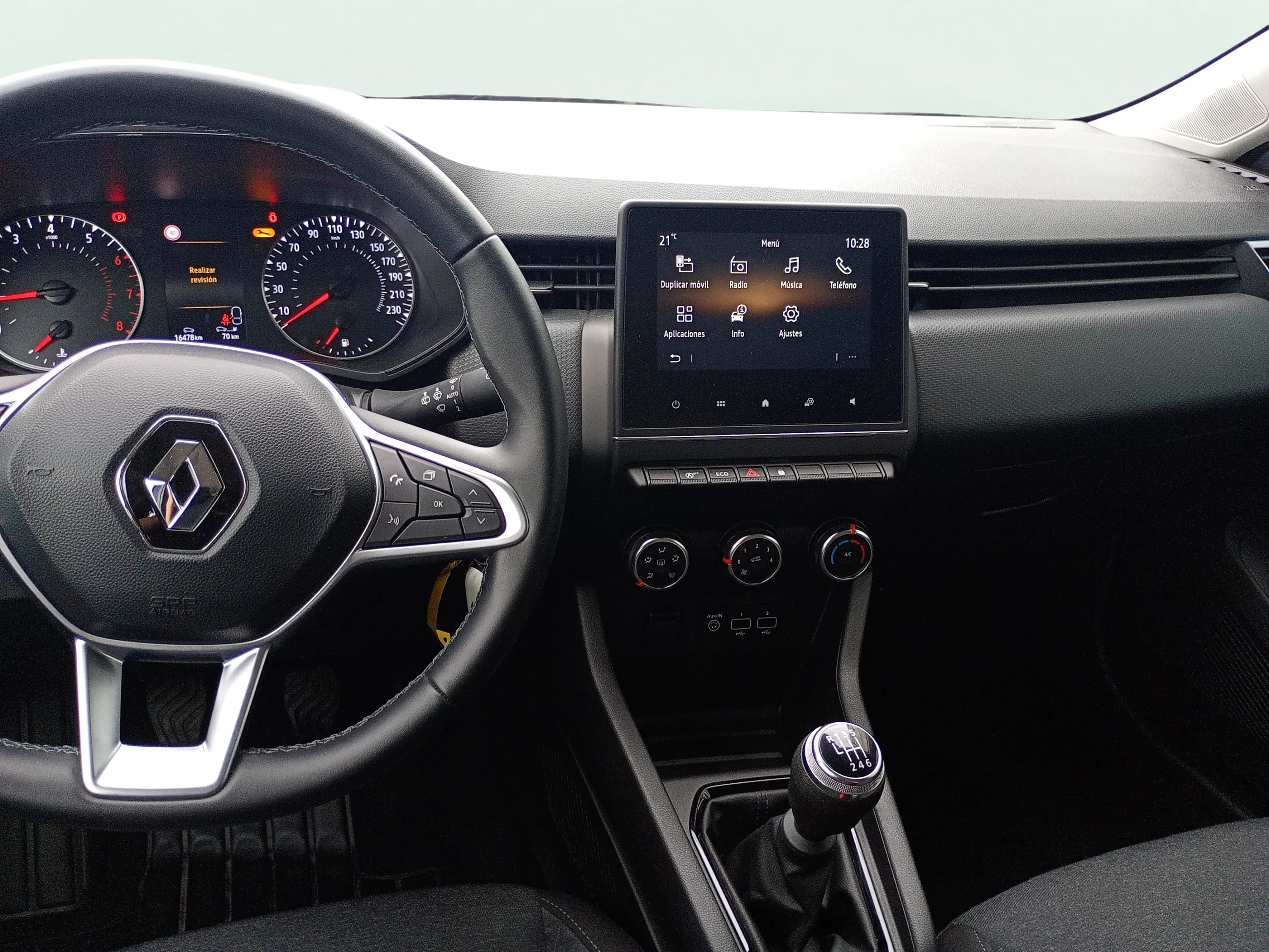 Renault Clio Equilibre TCe - foto 11