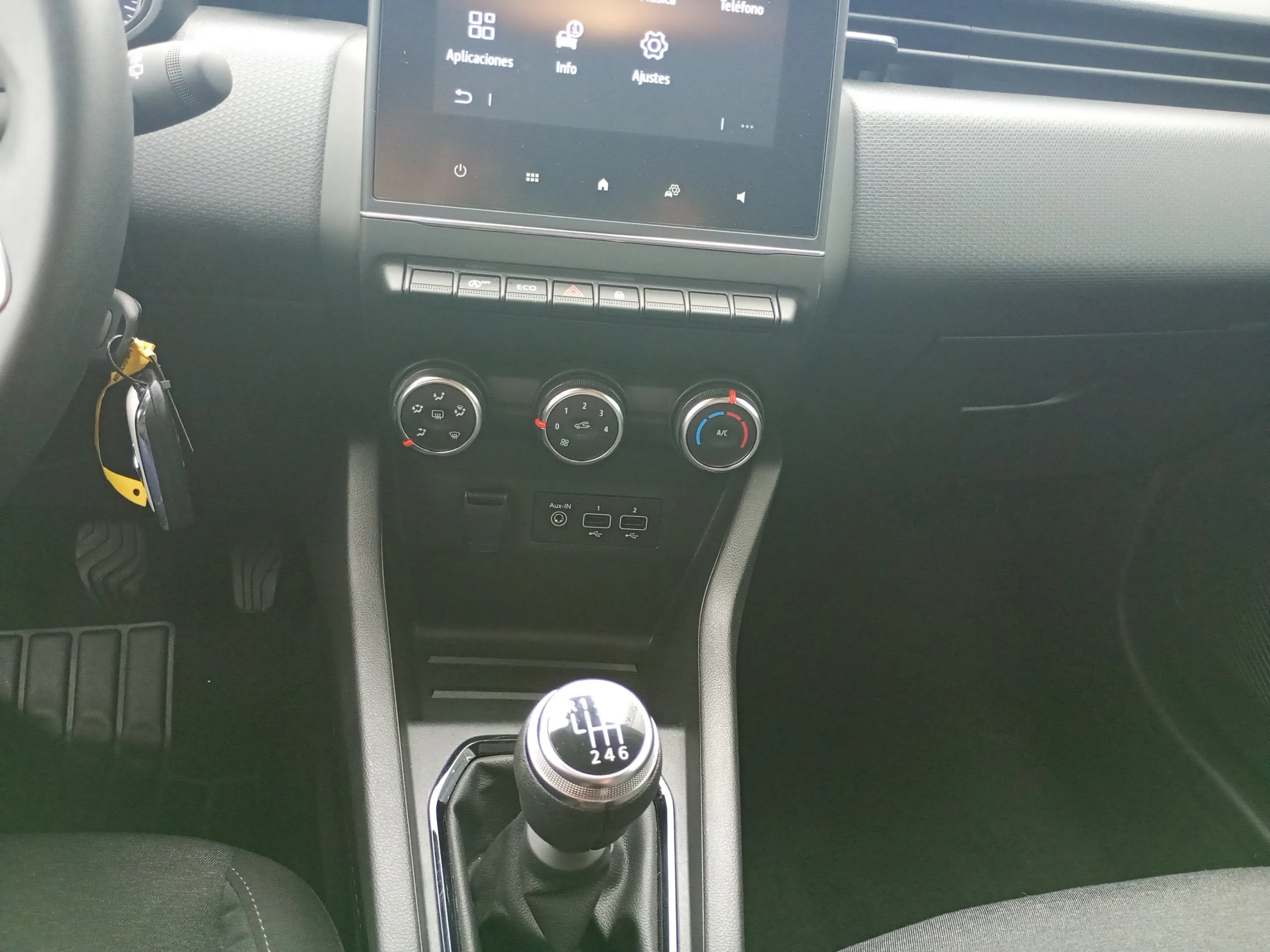 Renault Clio Equilibre TCe - foto 17
