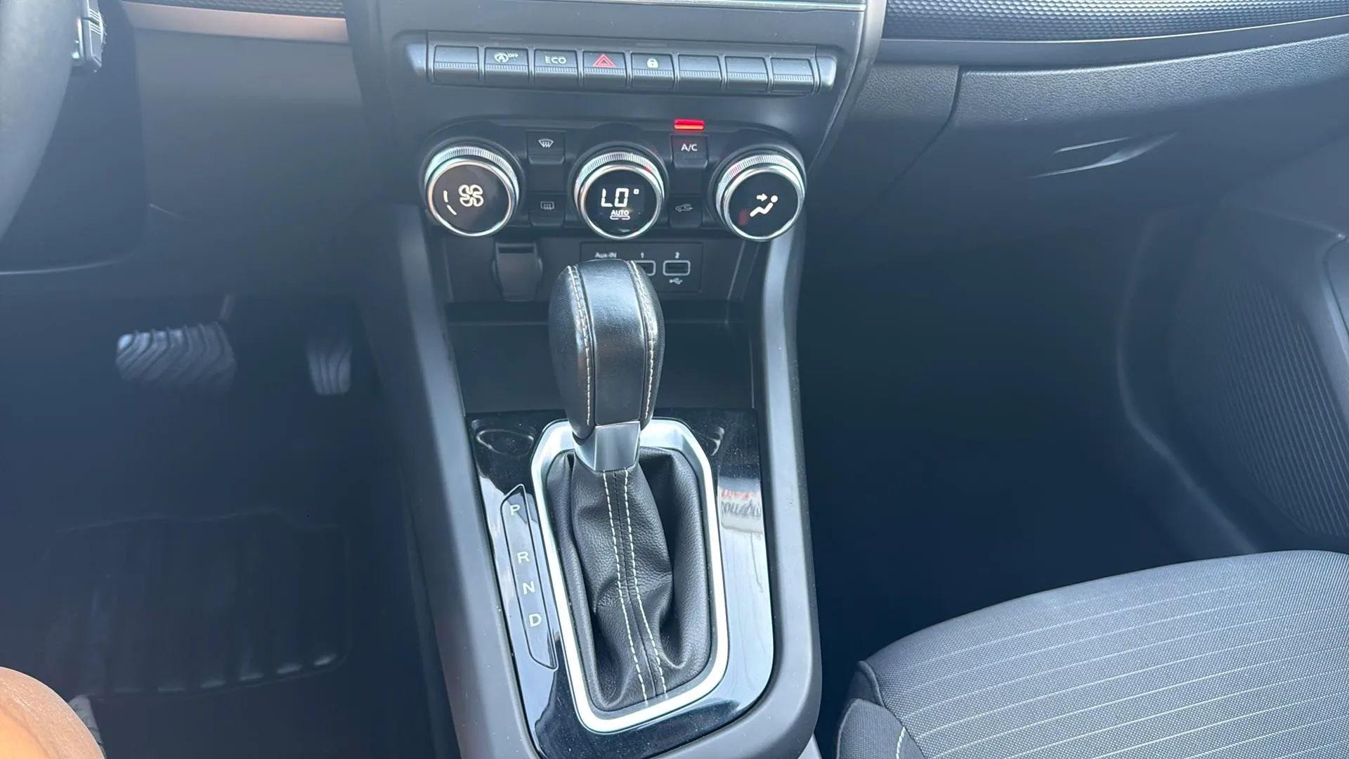 Renault Arkana Evolution TCe EDC mild hybr - foto 20