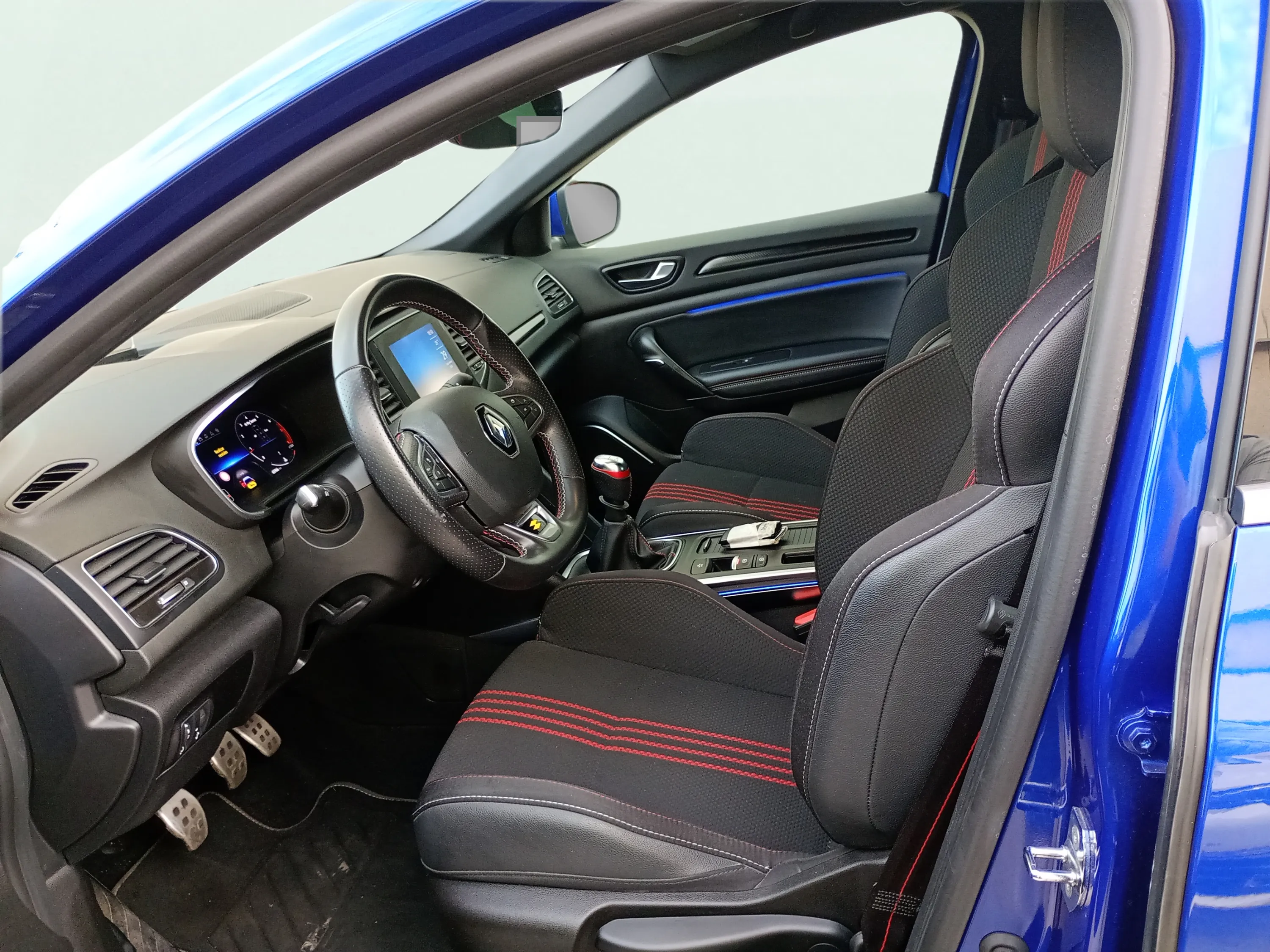Renault Mégane R.S.Line TCe GPF - foto 15