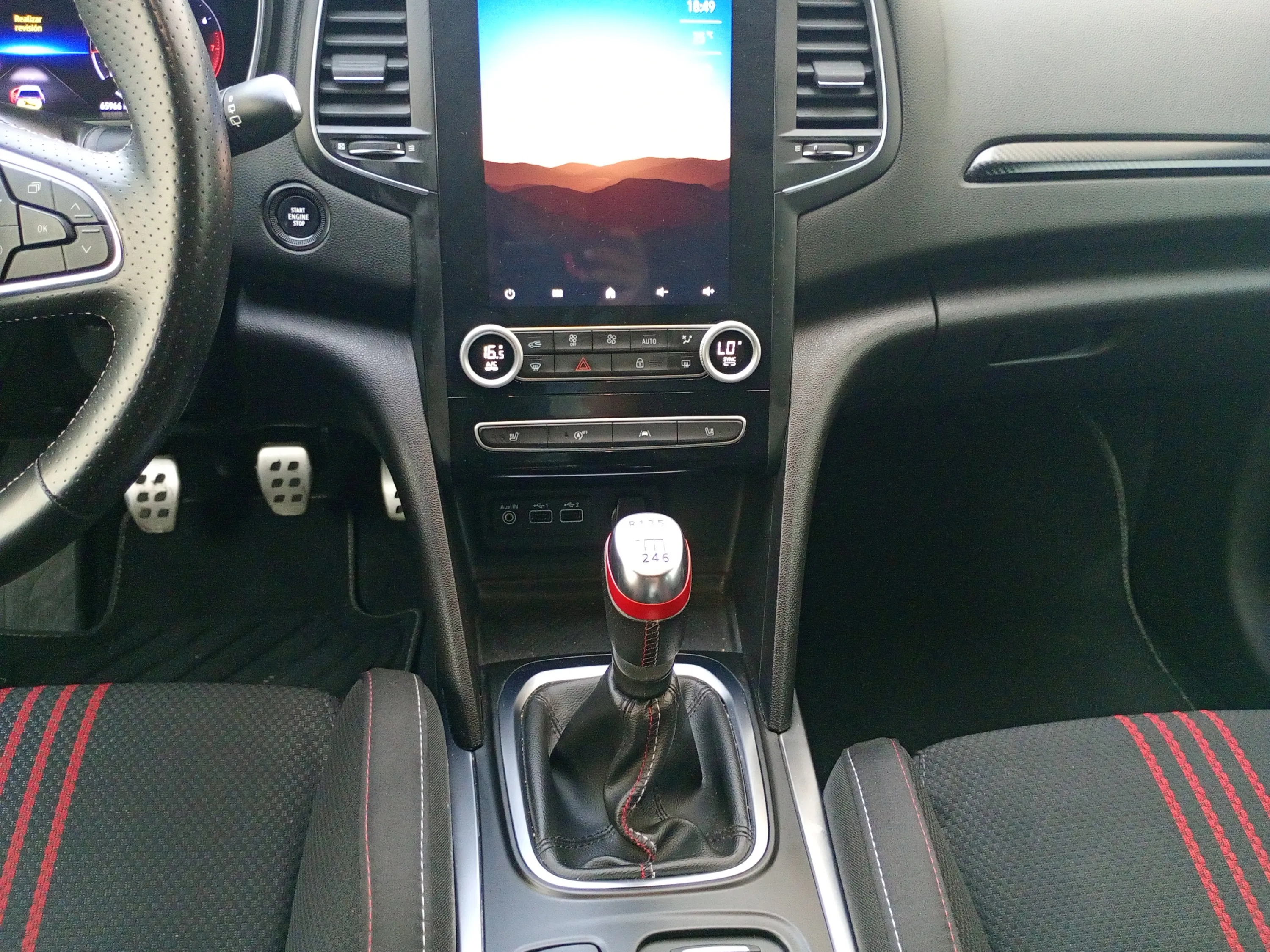 Renault Mégane R.S.Line TCe GPF - foto 11