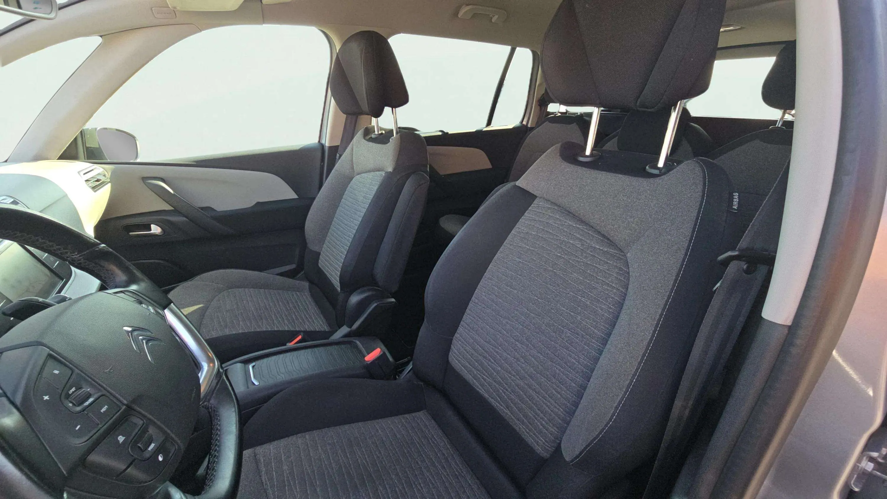 Citroën Grand C4 Spacetourer PureTech EAT8 Feel - foto 28