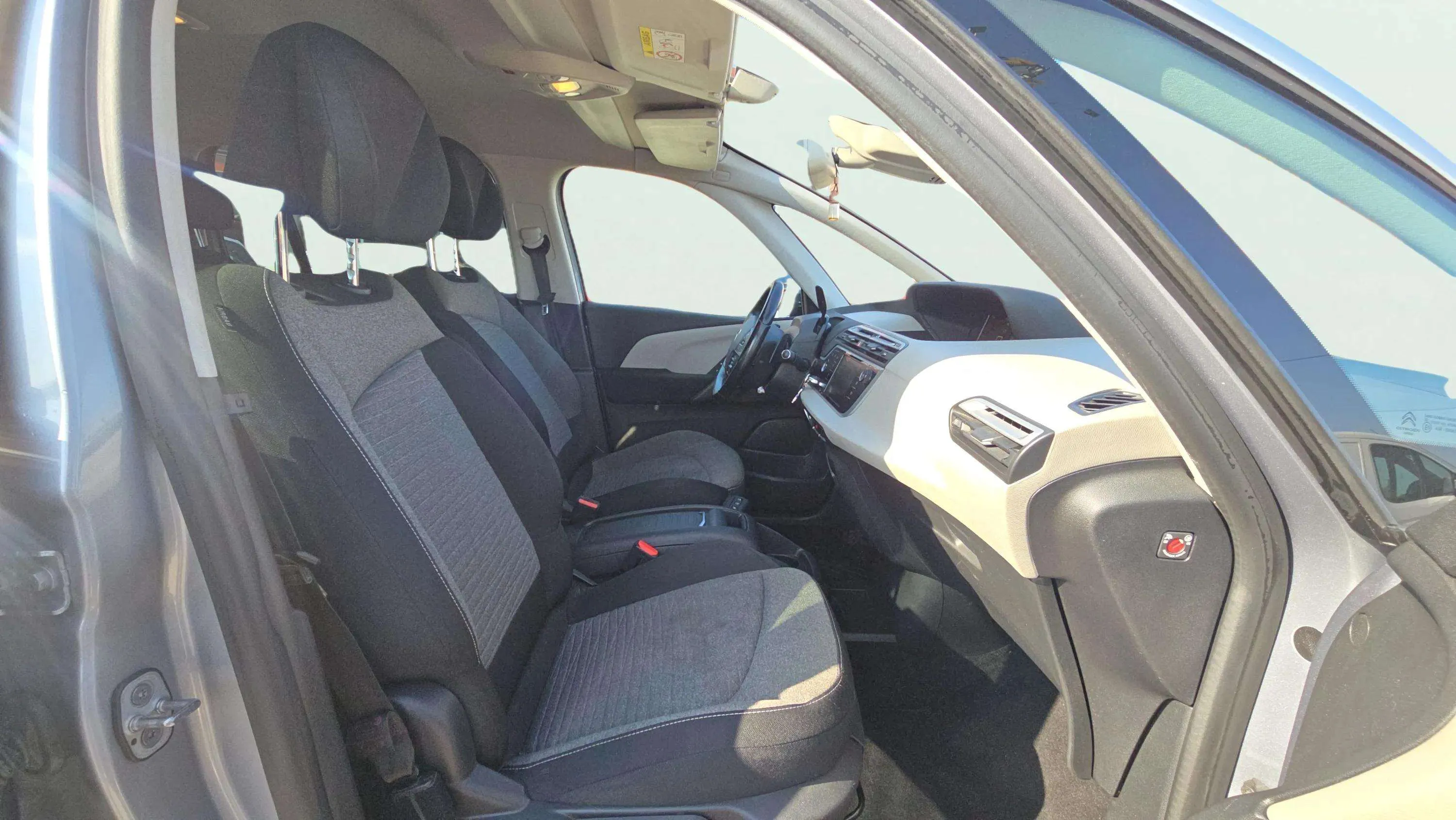 Citroën Grand C4 Spacetourer PureTech EAT8 Feel - foto 15