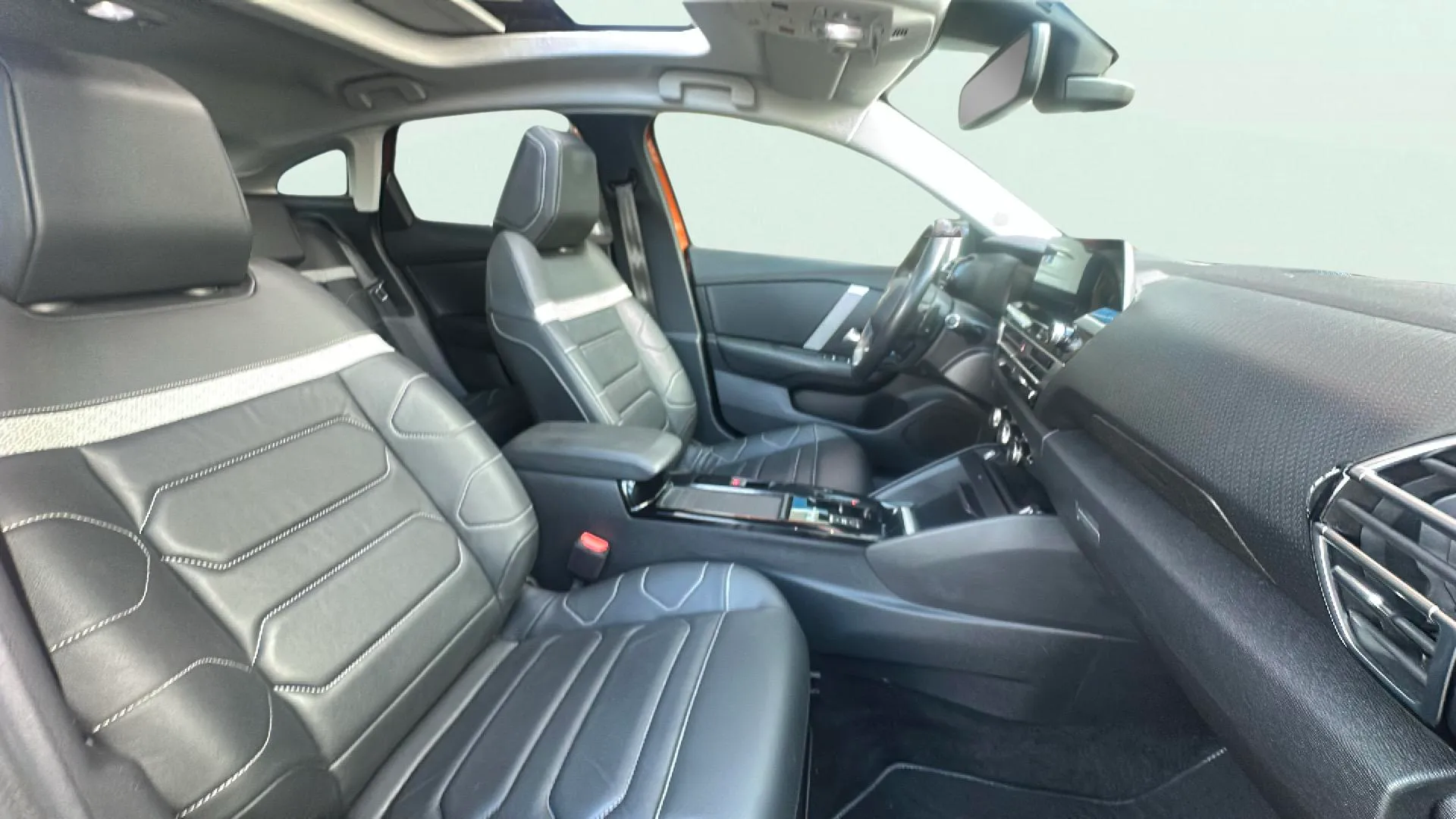 Citroën C4 PureTech 130 EAT8 Shine - foto 19