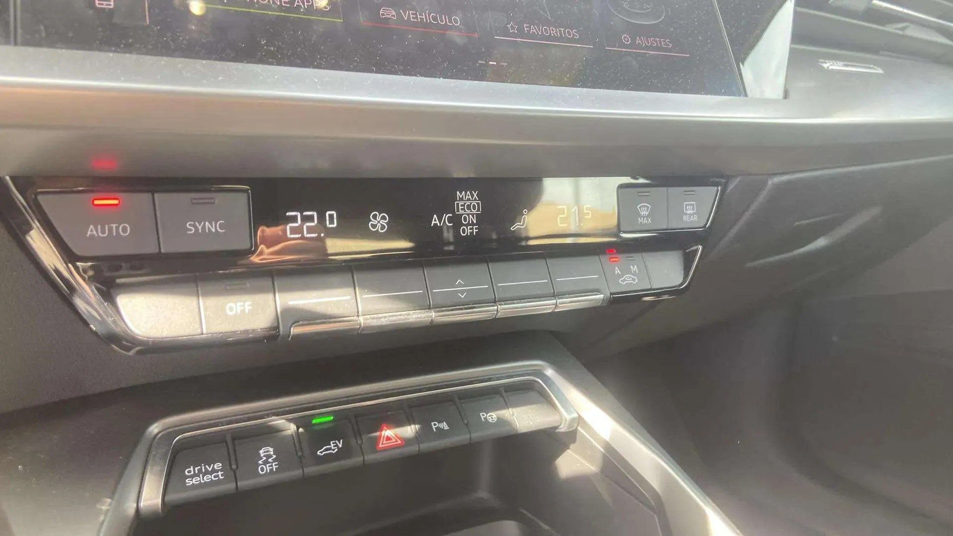 Audi A3 Sportback Design 40 e-tron S tron - foto 20