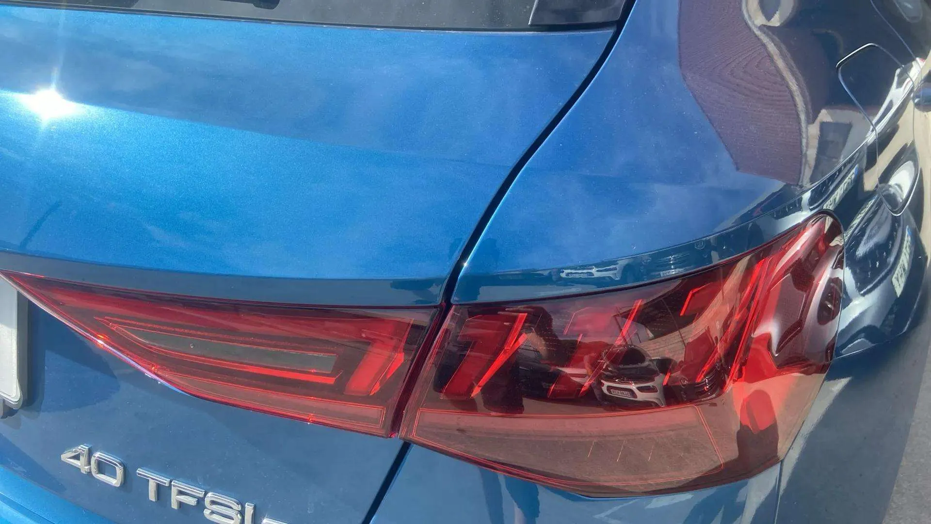Audi A3 Sportback Design 40 e-tron S tron - foto 12