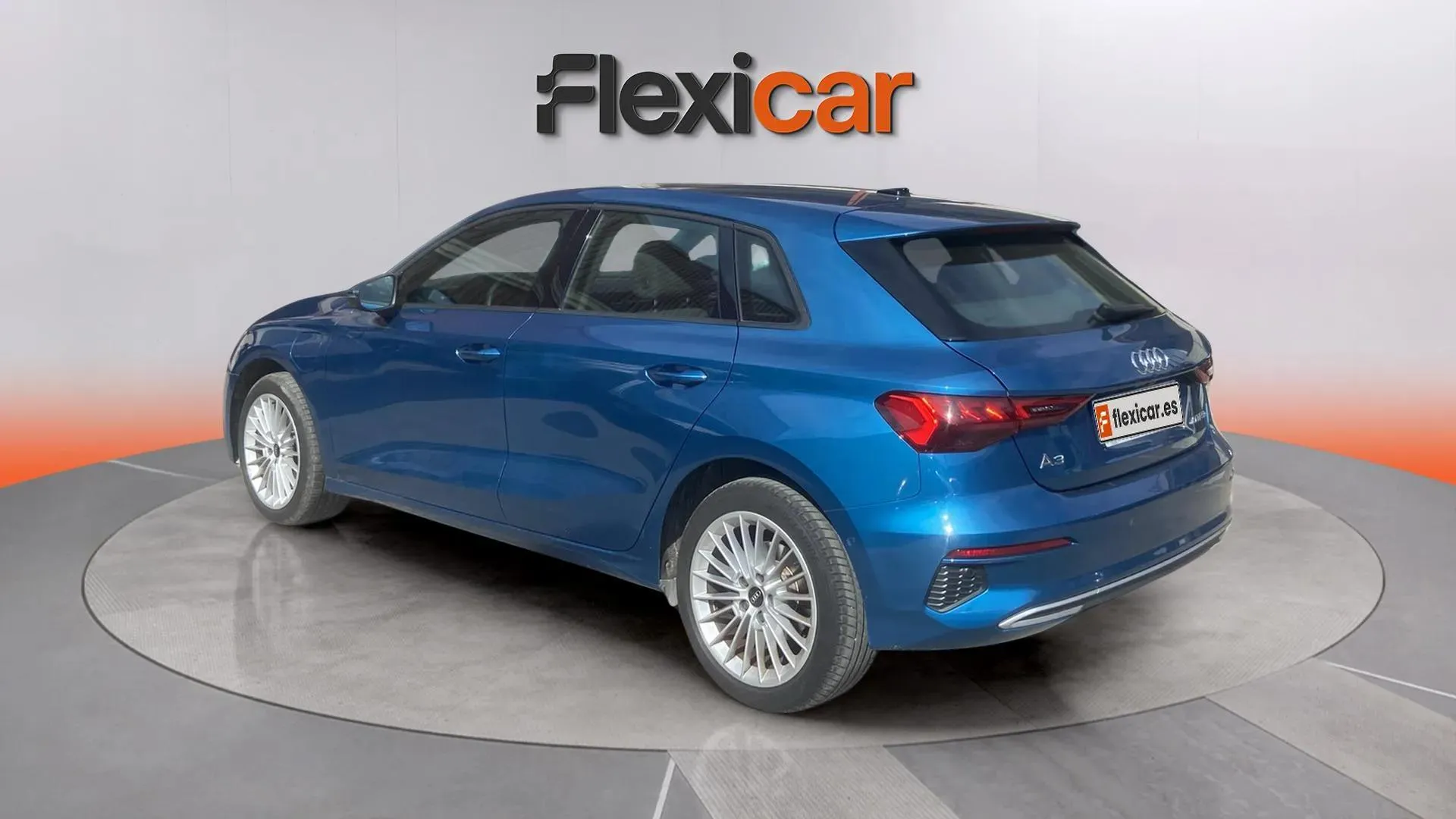 Audi A3 Sportback Design 40 e-tron S tron - foto 4