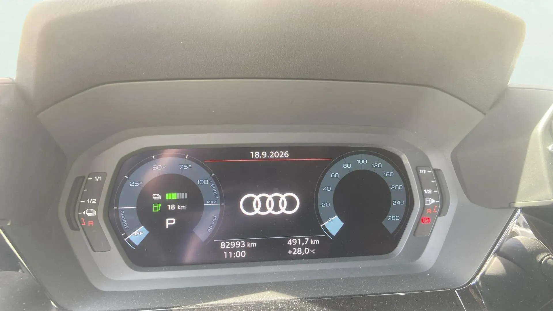 Audi A3 Sportback Design 40 e-tron S tron - foto 17