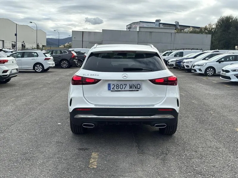 Mercedes-Benz GLA 250e 1.3 AMG Line - foto 5