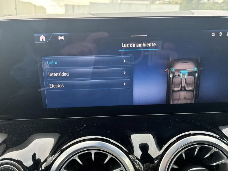 Mercedes-Benz GLA 250e 1.3 AMG Line - foto 33