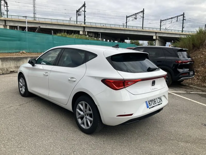 SEAT León 2.0 TDI Style Go - foto 4