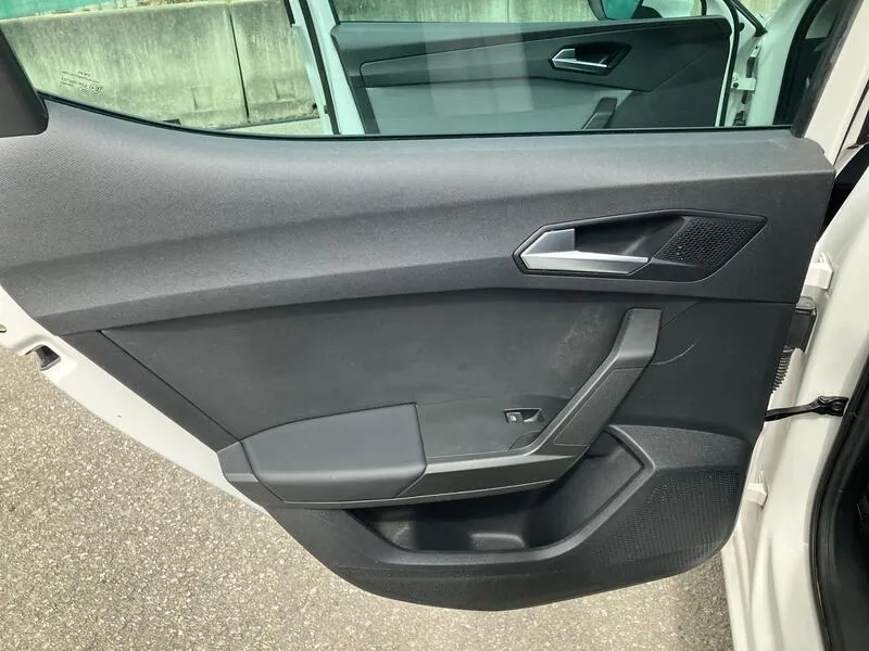 SEAT León 2.0 TDI Style Go - foto 15