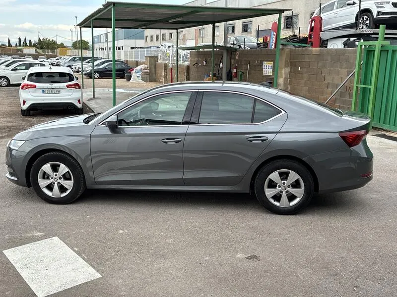Škoda Octavia 2.0 TDI Ambition - foto 3