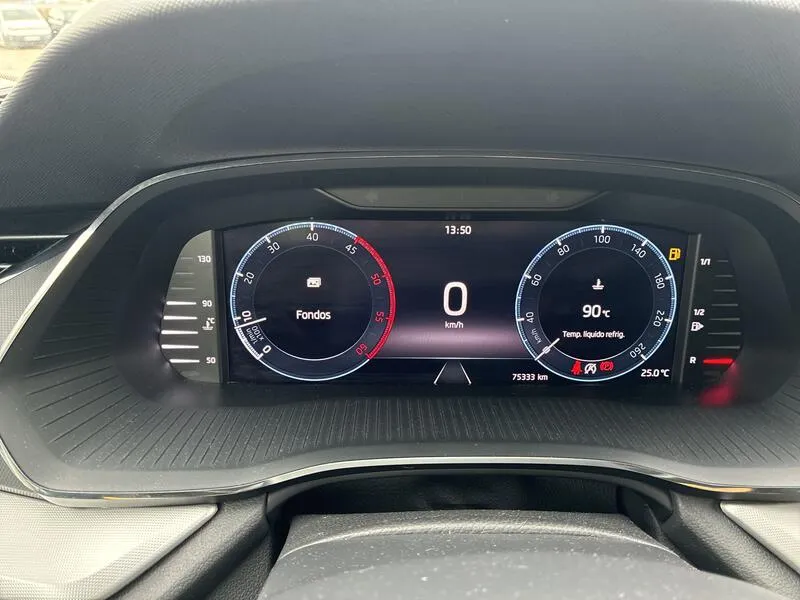 Škoda Octavia 2.0 TDI Ambition - foto 30
