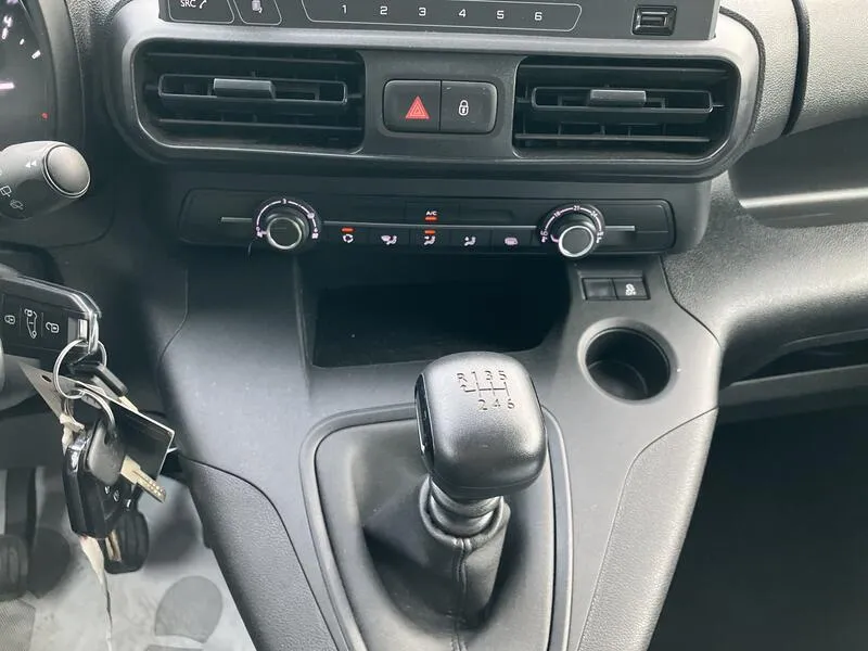 Citroën Berlingo BlueHDi - foto 19