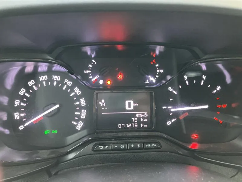 Citroën Berlingo BlueHDi - foto 17