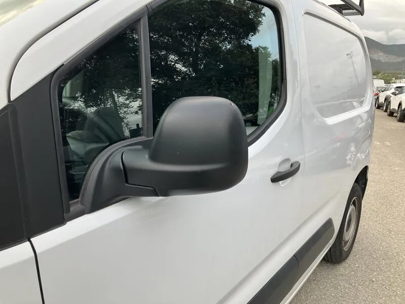 Citroën Berlingo BlueHDi - foto 21