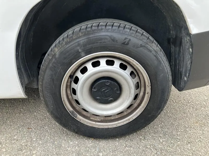 Citroën Berlingo BlueHDi - foto 28