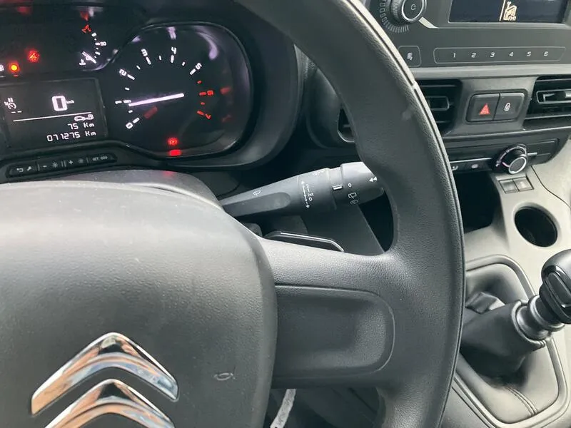 Citroën Berlingo BlueHDi - foto 16