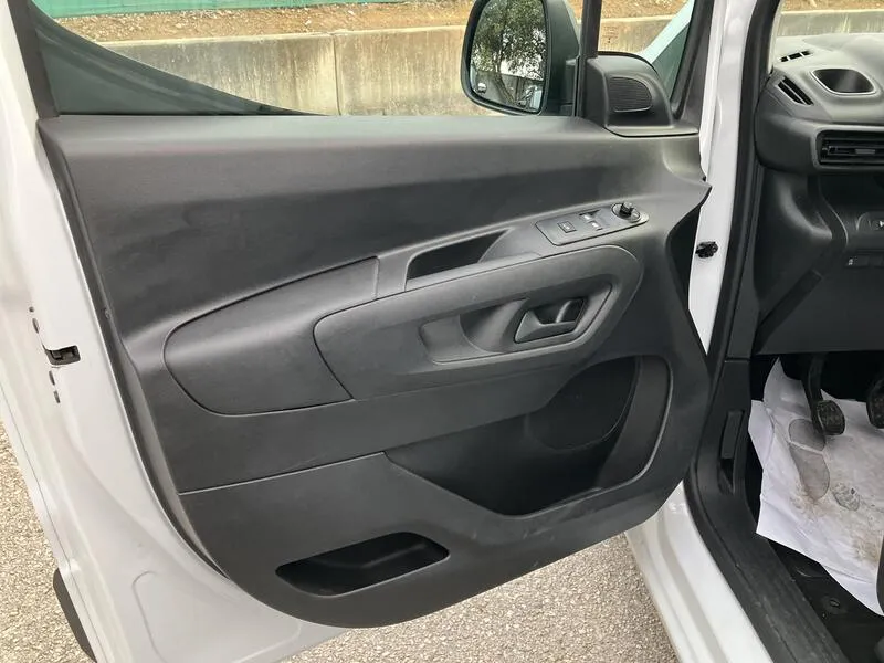 Citroën Berlingo BlueHDi - foto 11