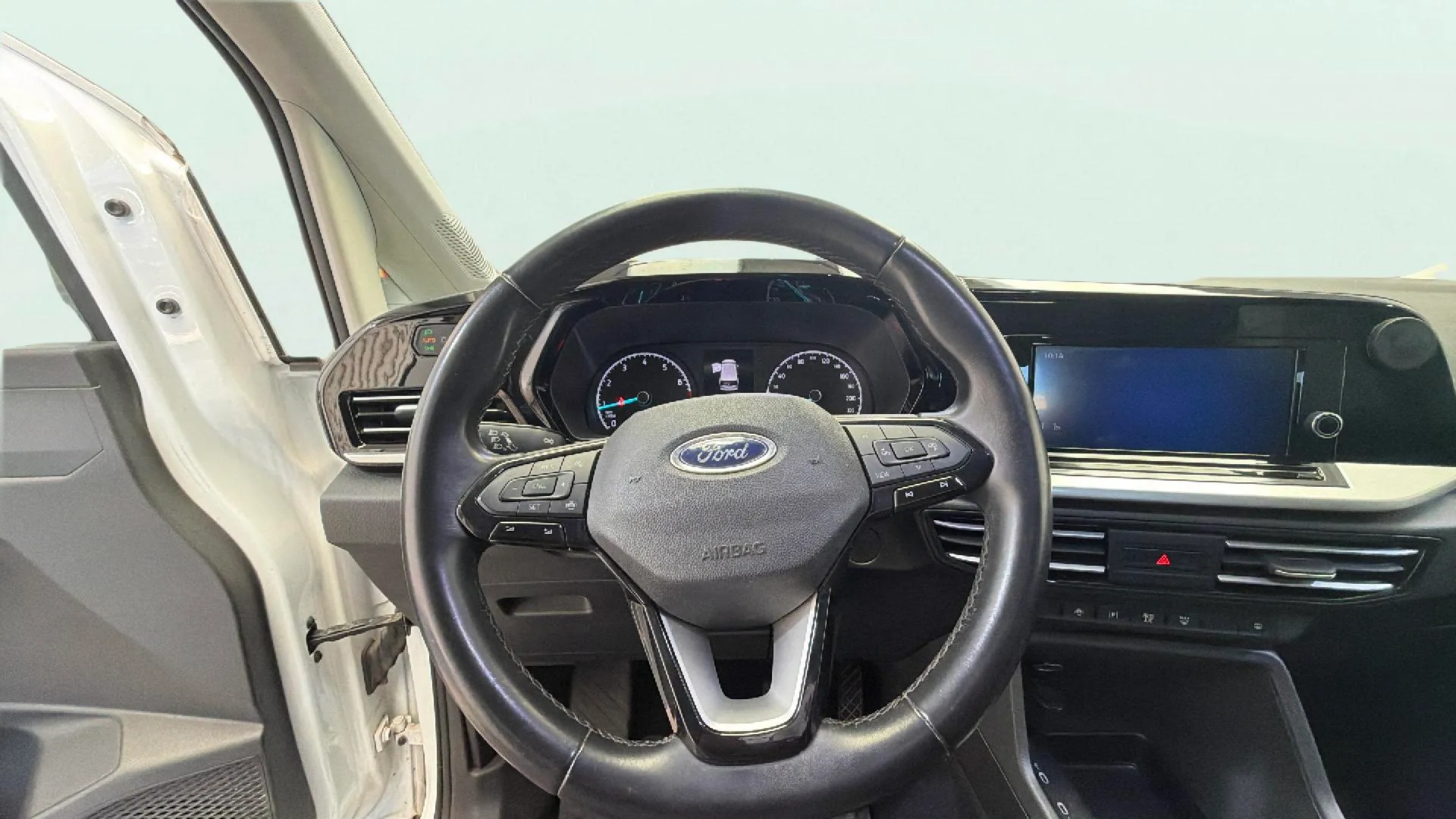 Ford Grand Tourneo Connect 1.5 EcoBoost Titanium - foto 13