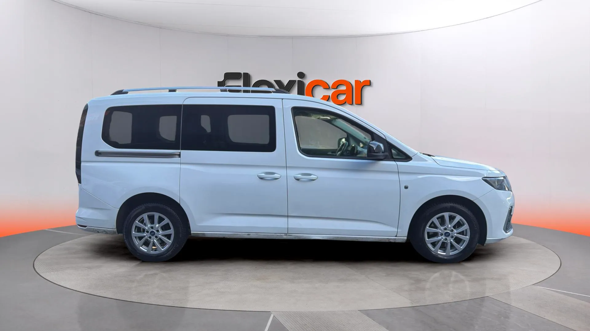 Ford Grand Tourneo Connect 1.5 EcoBoost Titanium - foto 4